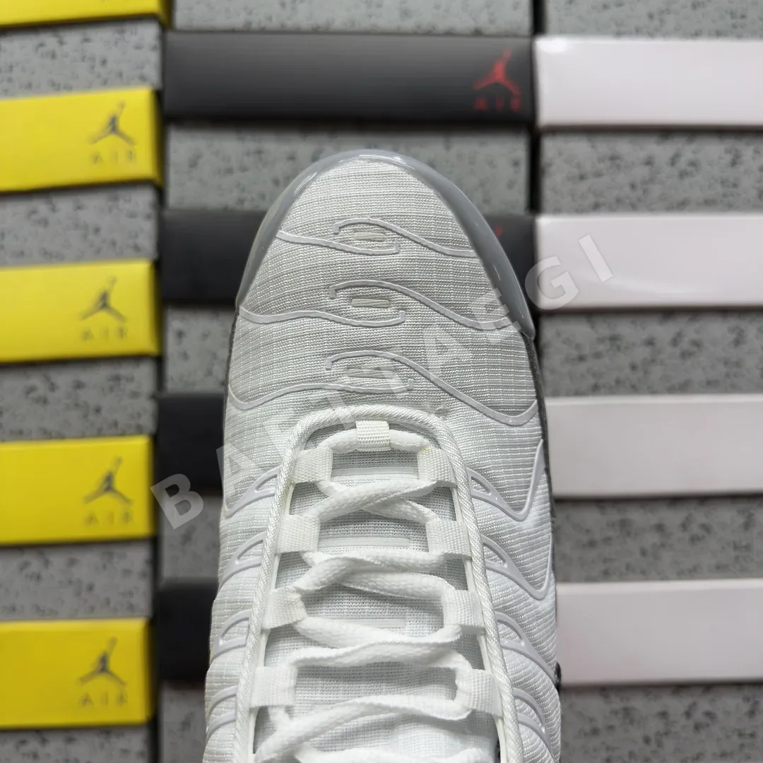 나이키 [BD] 에어 맥스 플러스 CN0142-015 201862 Nike Air Max Plus 상세 이미지 4