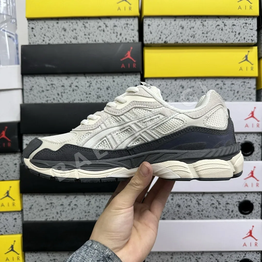 아식스 [WZ] 젤 NYC 1203A383-111 200379 Asics Gel-NYC White Smoke Grey 상세 이미지 3