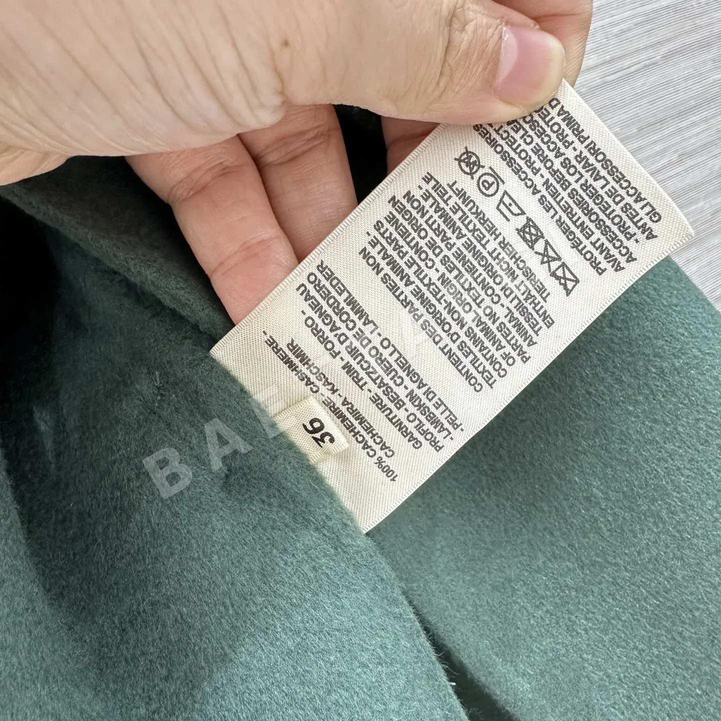 에르메스 가죽 버클 캐시미어 여성 자켓 상세 이미지 10
