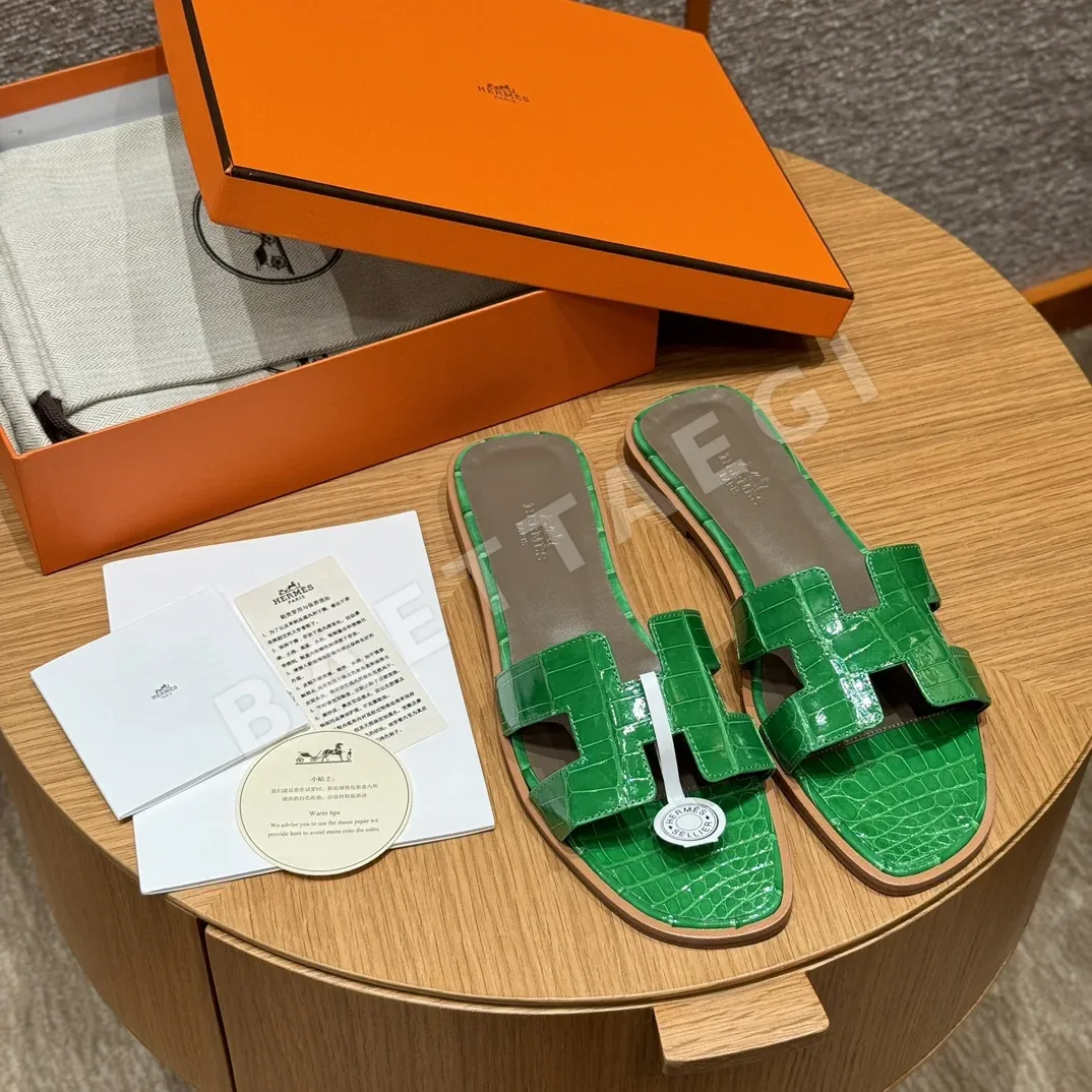 에르메스 오란 샌들 악어가죽 신발 상세 이미지 2