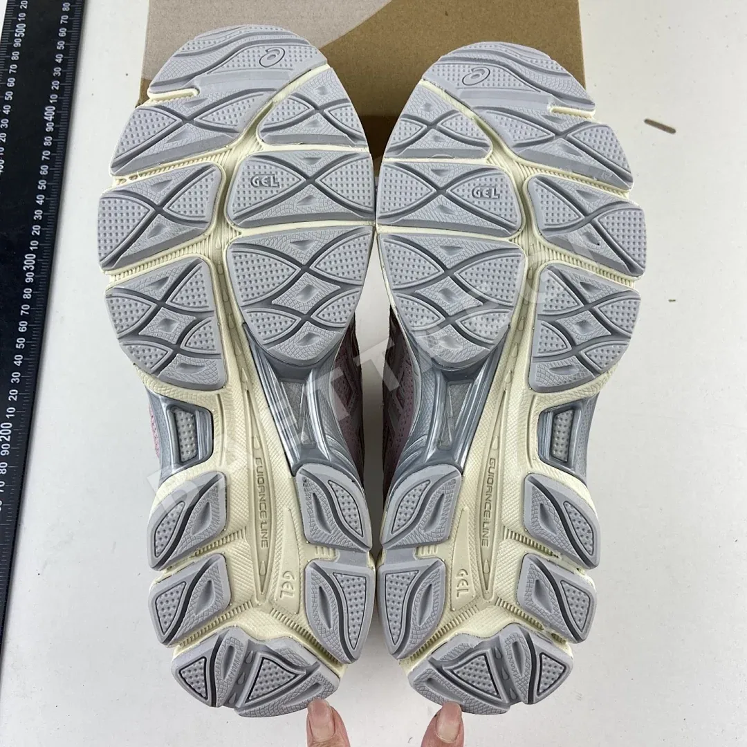 아식스 [HP] 젤 NYC 1203A383-106 200208 Asics Gel-NYC Cream Rose Water 상세 이미지 7