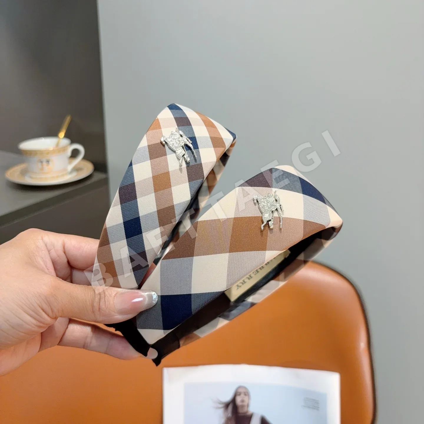 버버리 와이드 헤드밴드 헤어악세 184949