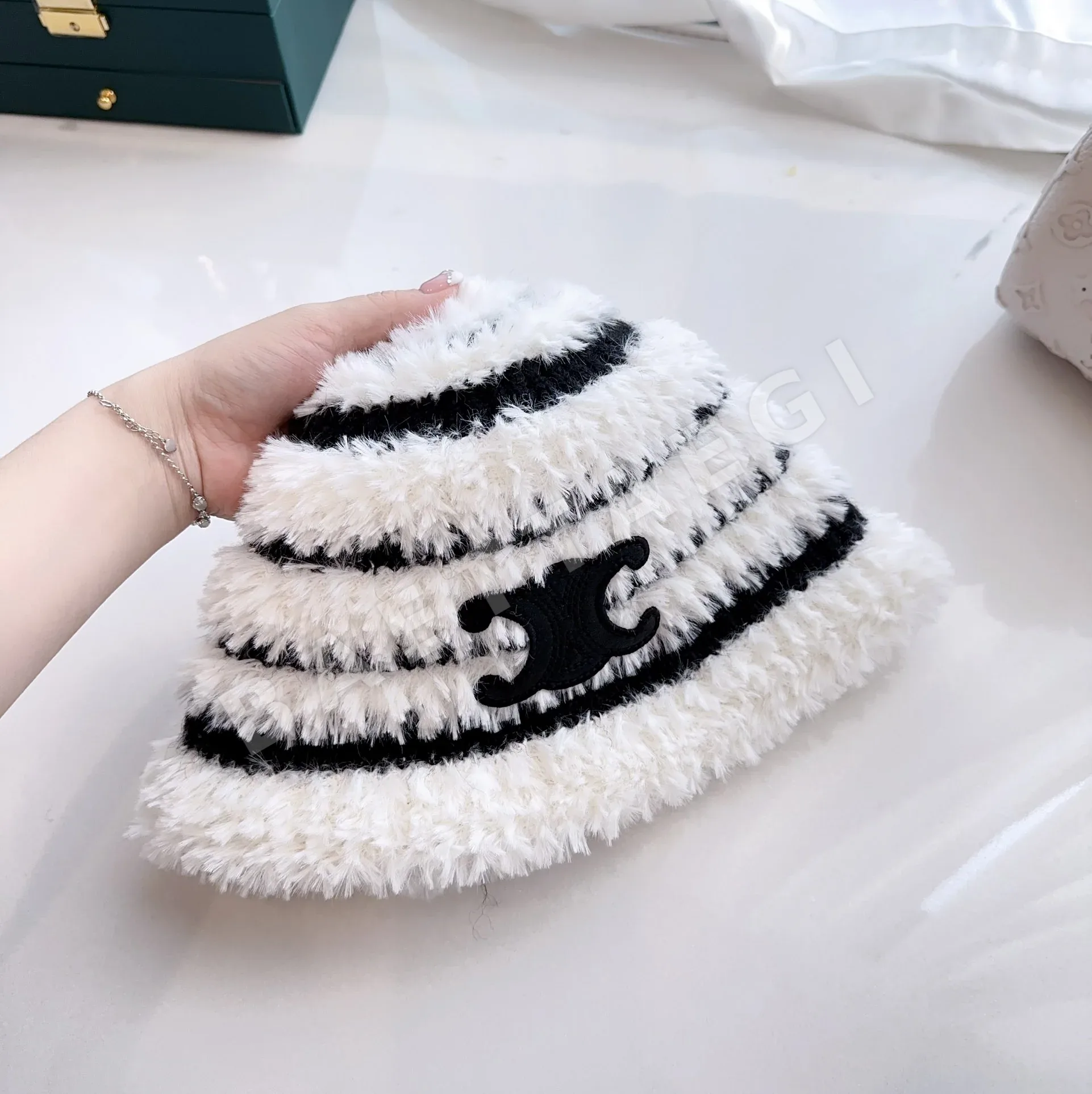 셀린느 모자 84267 Celine Cap 상세 이미지 9