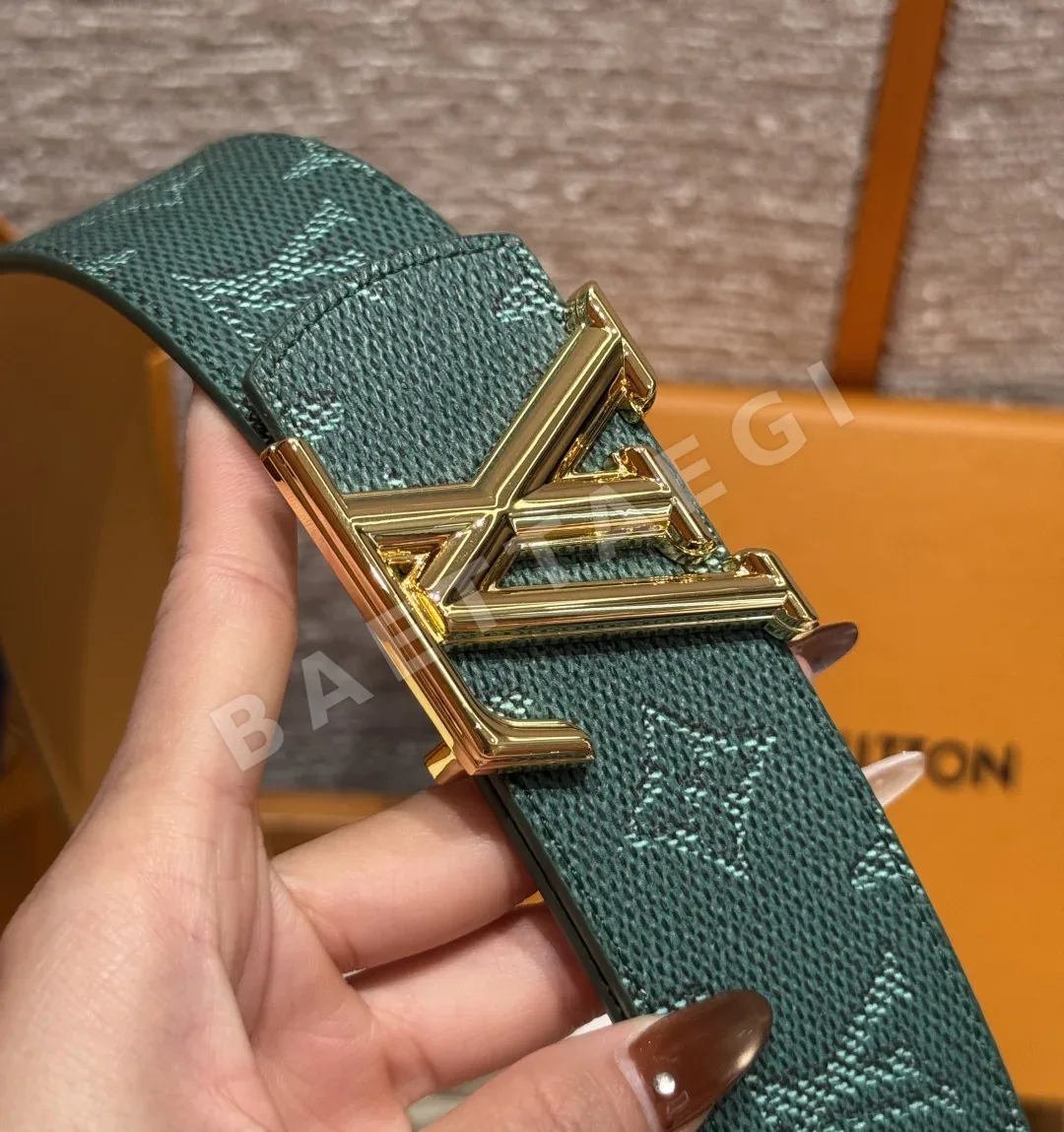 루이비통 디멘션 모노그램 헤리티지 40mm 리버시블 벨트 상세 이미지 4