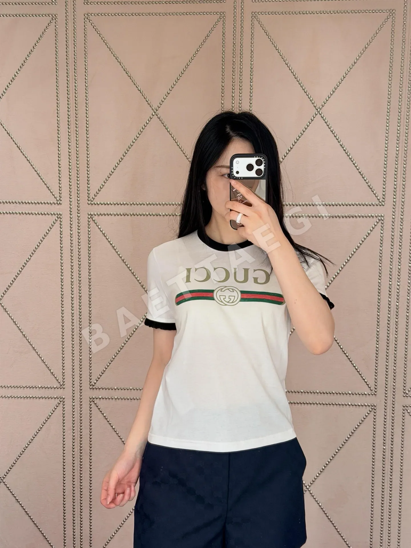 구찌 레터 프린트 프릴 반팔 티셔츠 상세 이미지 7
