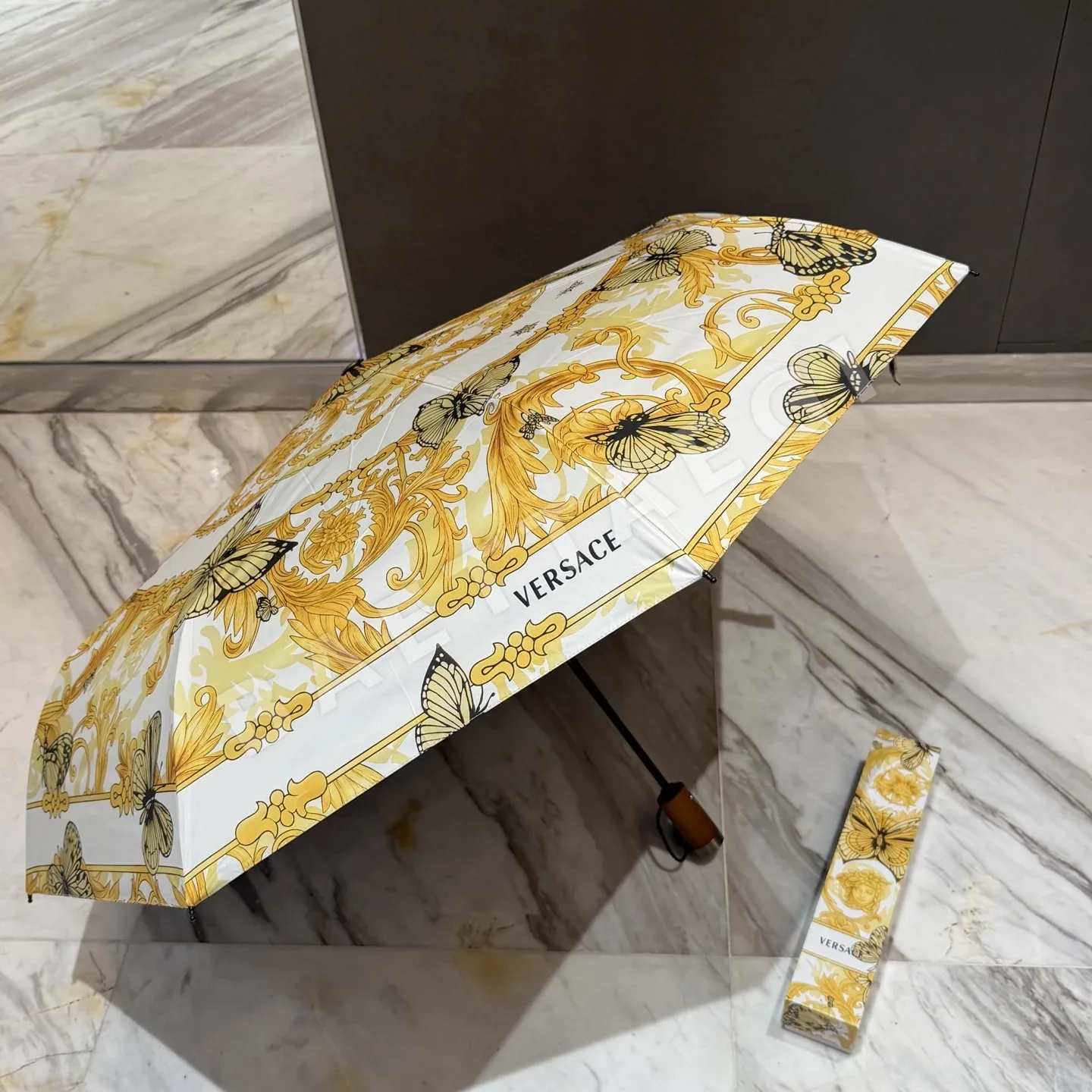 베르사체 우산 85665 Versace Umbrella 상세 이미지 7