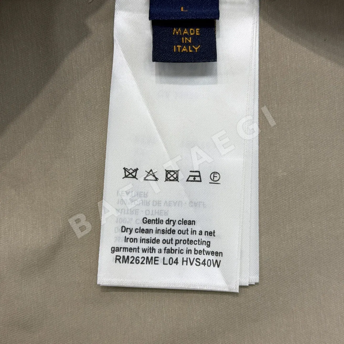 루이비통 모노그램 플라워 스터드 엠보스 남성 자켓 상세 이미지 9