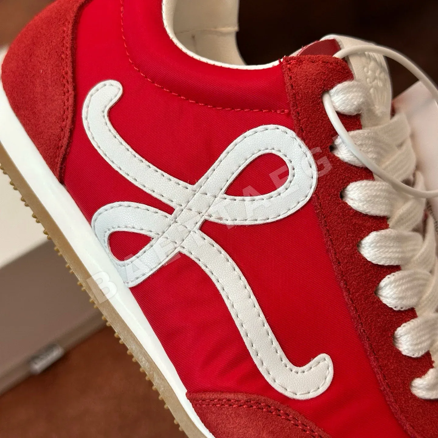 로에베 신발 상세 이미지 5