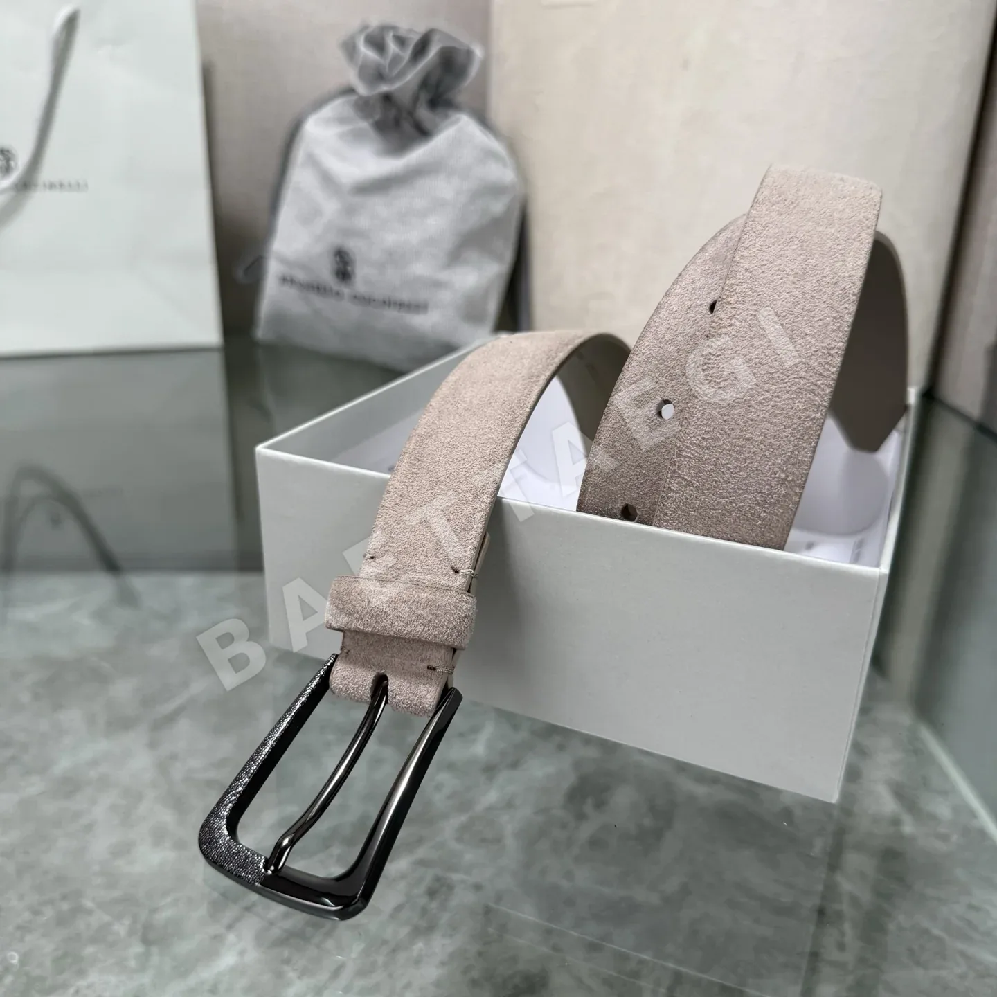 브루넬로쿠치넬리 3.0 와이드 스웨이드 양면 가죽 벨트 상세 이미지 4