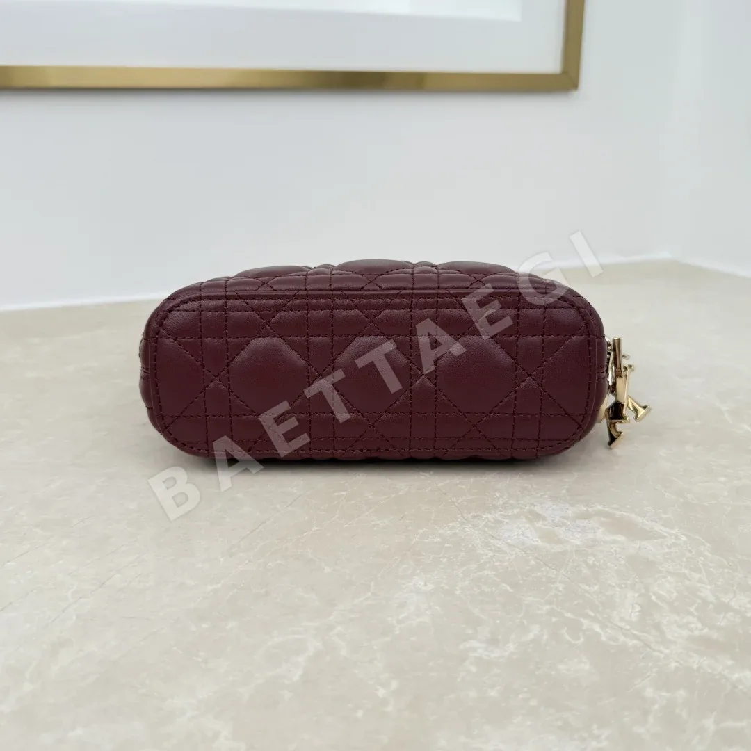 디올 뚜주흐 호보 미니 버킷 가방 상세 이미지 6