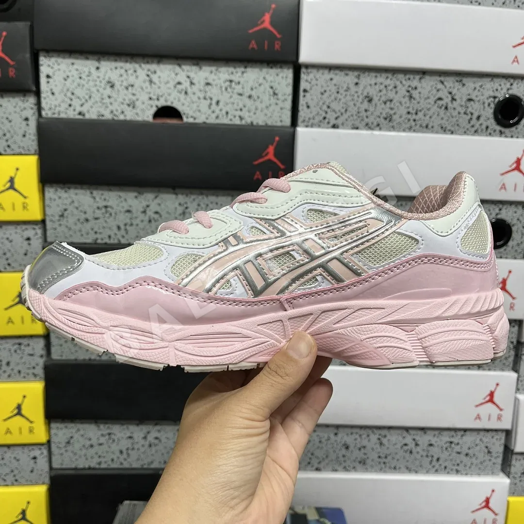 아식스 [RT] 젤 NYC 1203A571-100 200367 Asics Gel-NYC Kicki Yang Zhang Pink Cream 상세 이미지 3