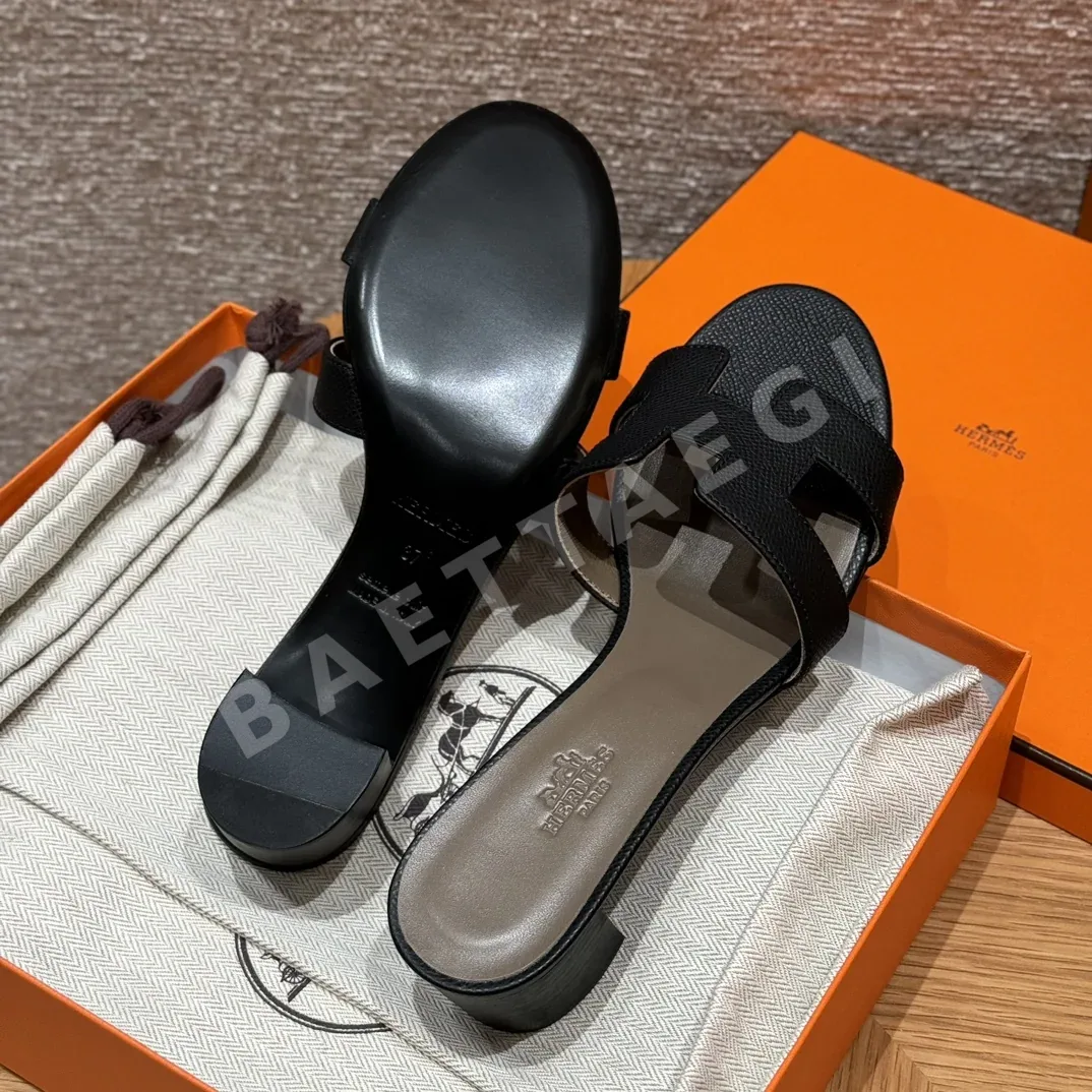 에르메스 오아시스 샌들 검정 가죽 상세 이미지 6