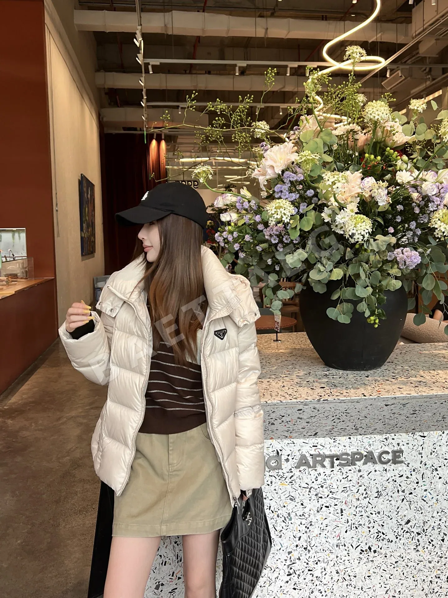 프라다 후드 다운 자켓 여성용 156336
