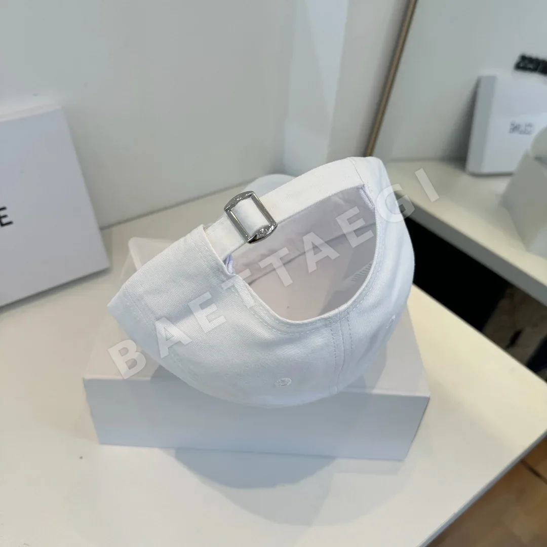 셀린느 클래식 캐주얼 베이스볼캡 상세 이미지 6