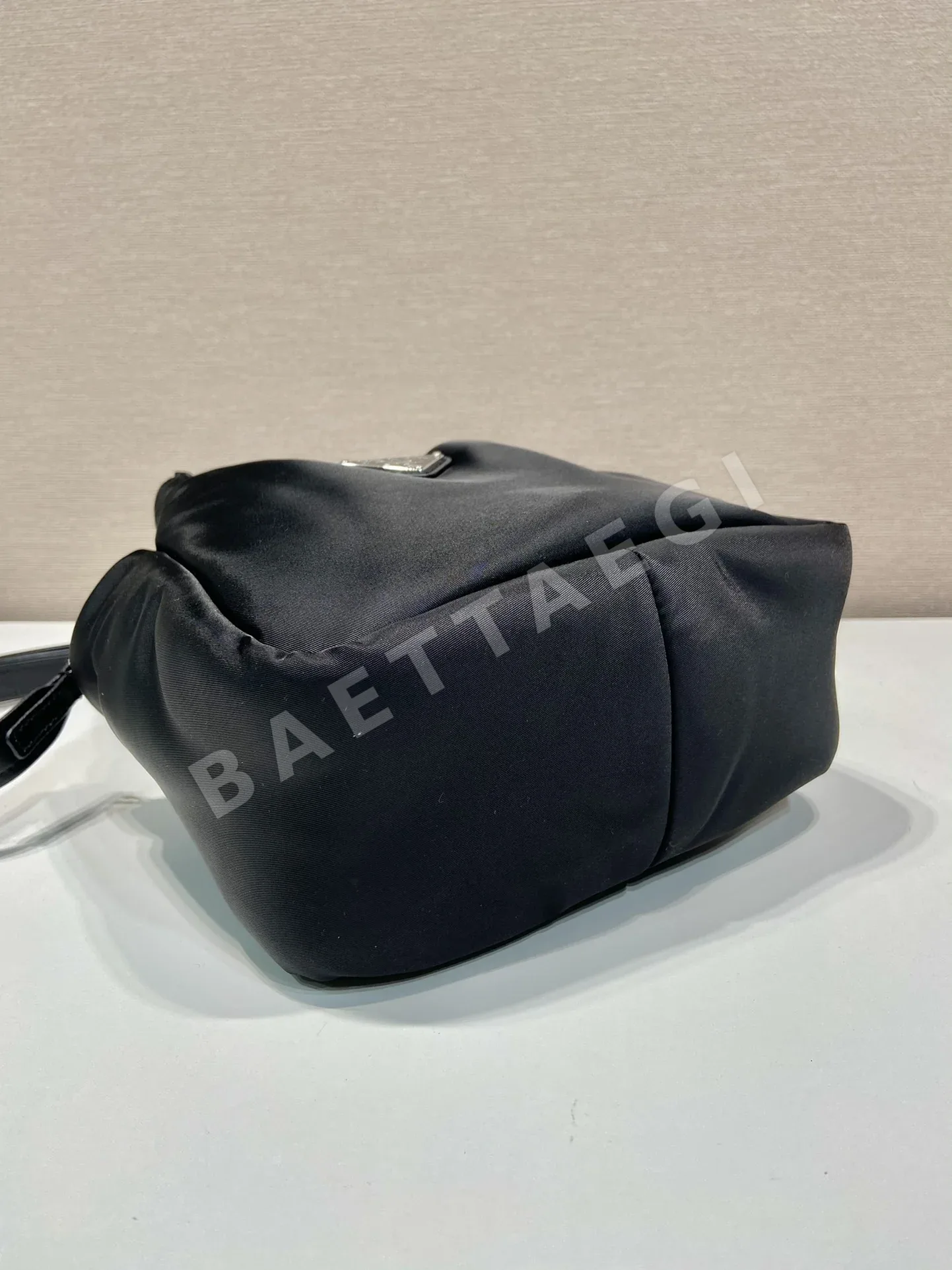 프라다 나일론 미니 토트백 1BA359 상세 이미지 6