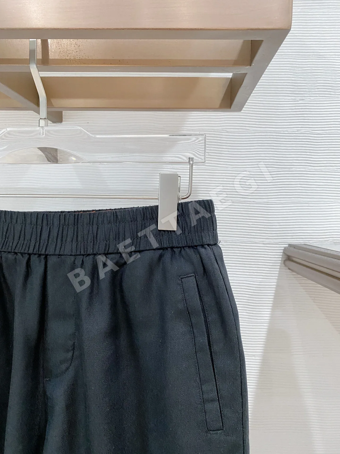 로로피아나 린넨 캐주얼 남성 반바지 상세 이미지 3