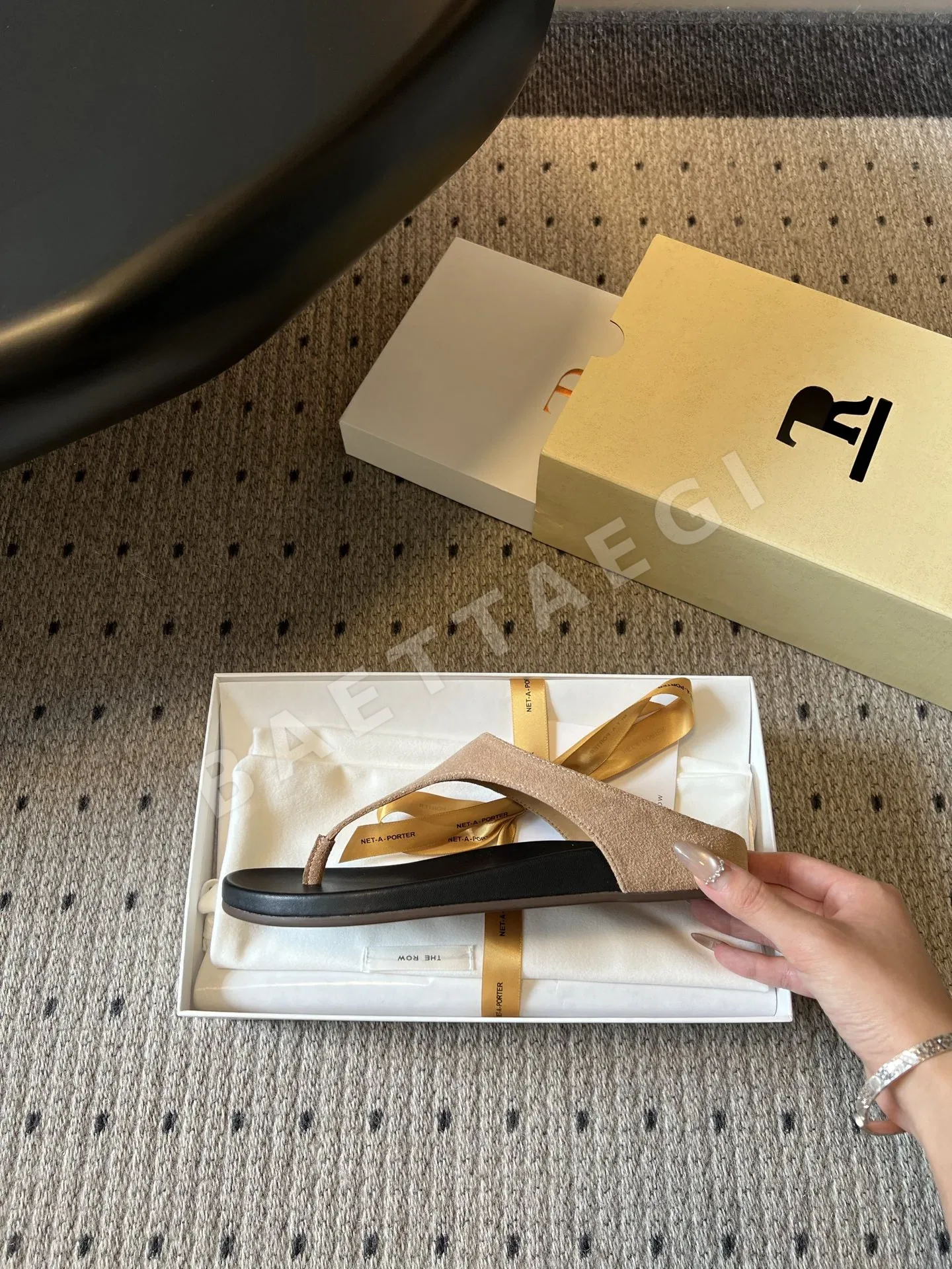 더로우 수입 카프울 뮬 샌들 상세 이미지 5