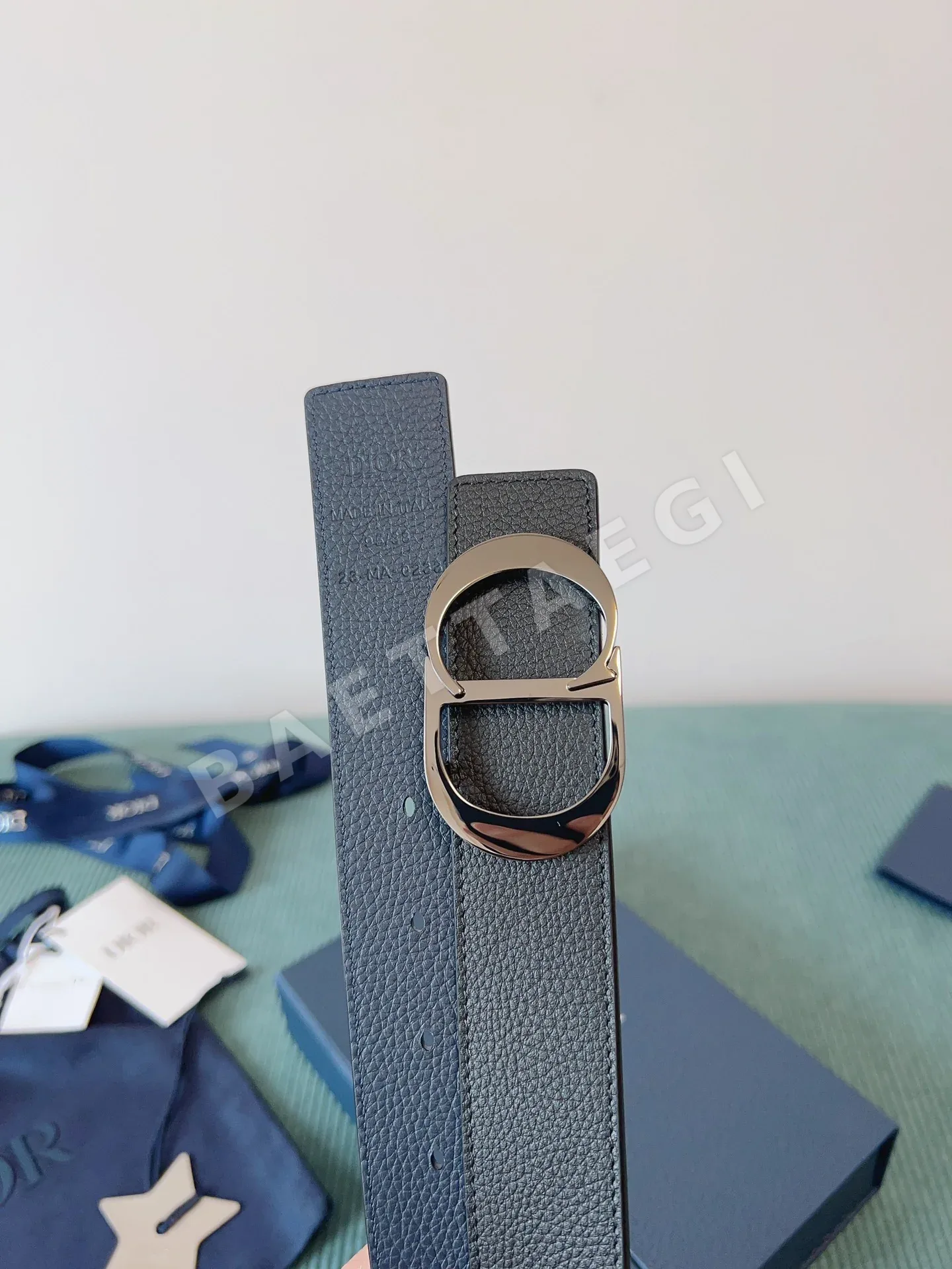 디올 본가죽 블랙 네이비 벨트 상세 이미지 3