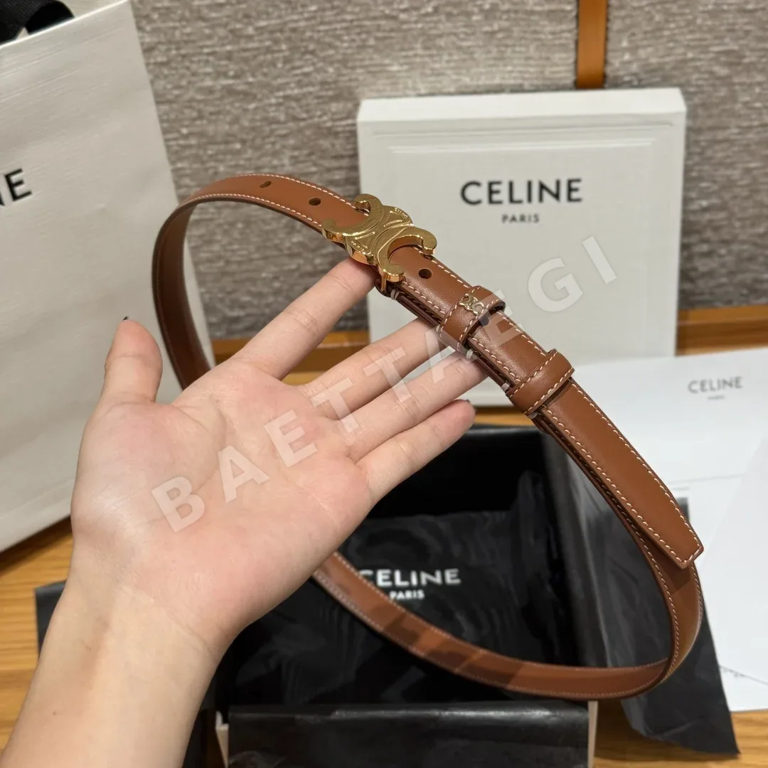 셀린느 부드러운 소가죽 여성용 벨트 상세 이미지 3