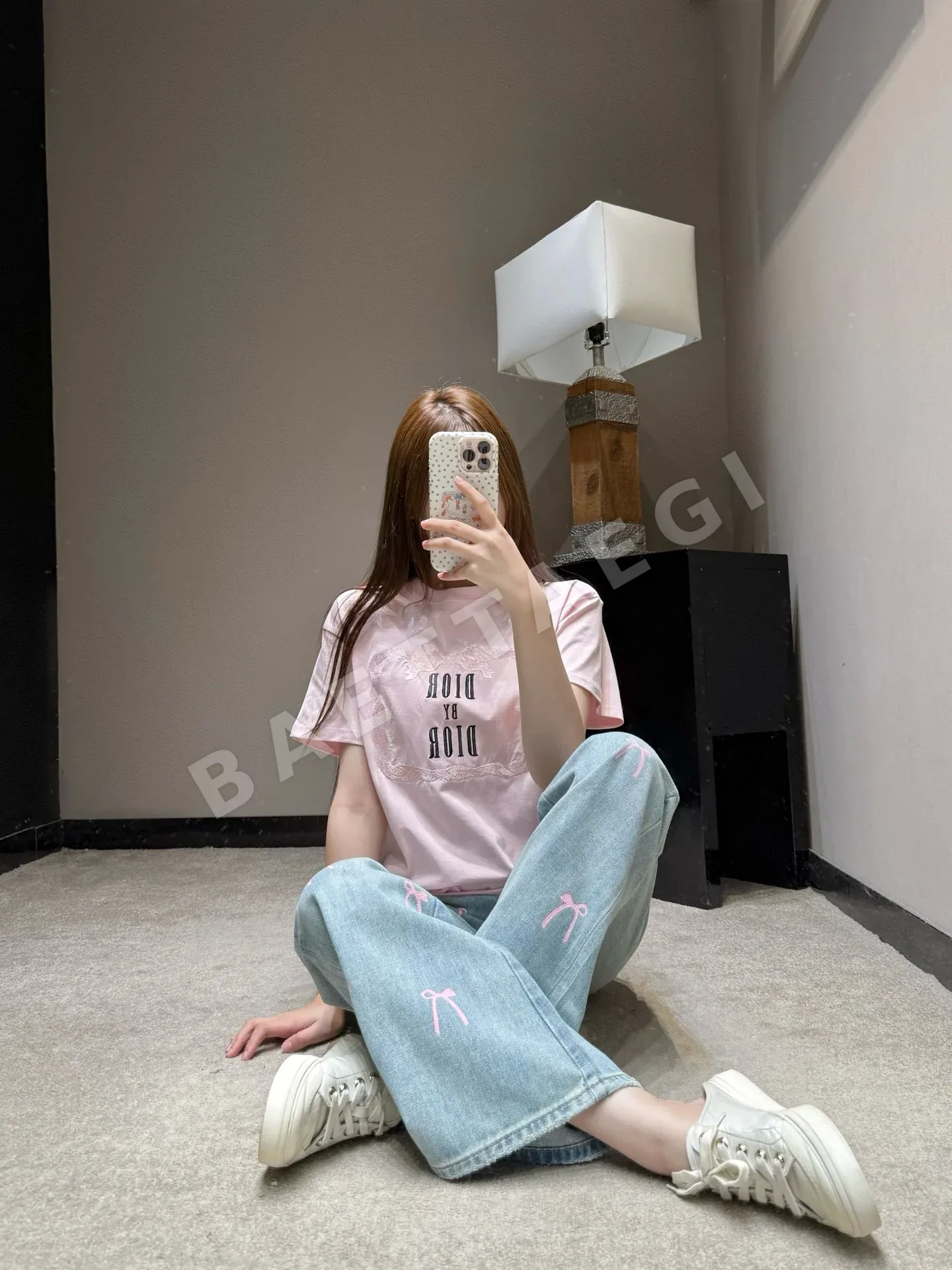 디올 벚꽃 핑크 자수 반팔 티셔츠 상세 이미지 7