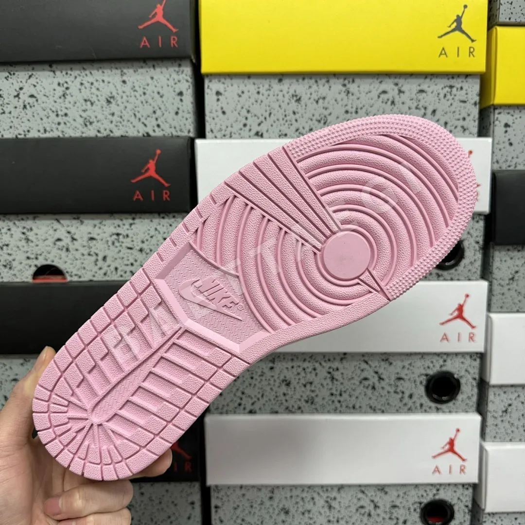 나이키 [LJR] 조던 1 레트로 로우 OG SP IO7604-100 201255 Nike Jordan 1 Retro Low OG SP 상세 이미지 7