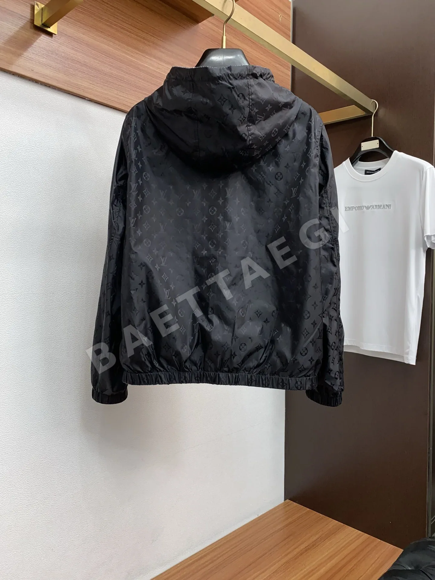 루이비통 슬림핏 집업 자켓 남성 상세 이미지 9