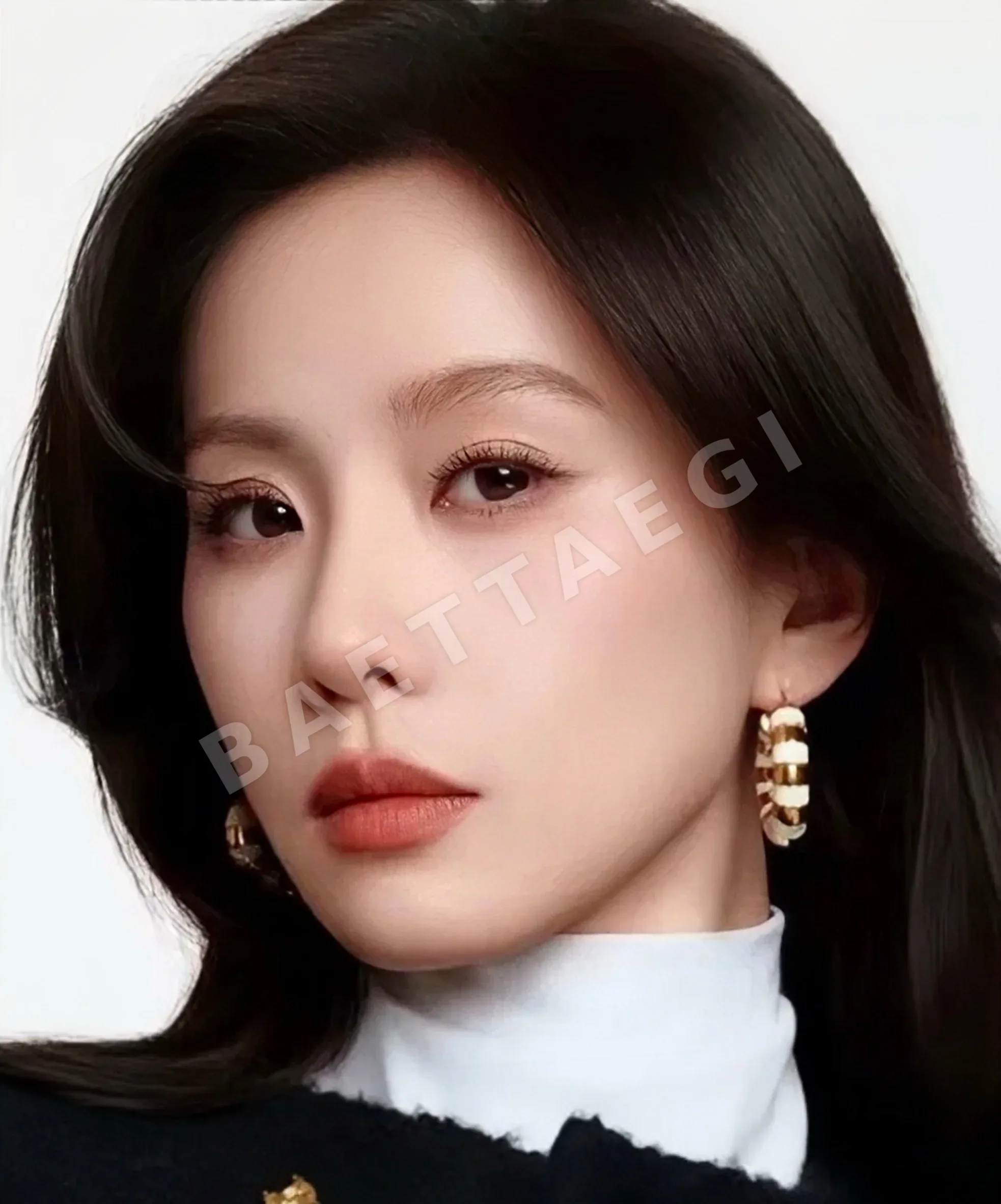 셀린느 블랙 비즈 에나멜 후프 귀걸이 상세 이미지 9