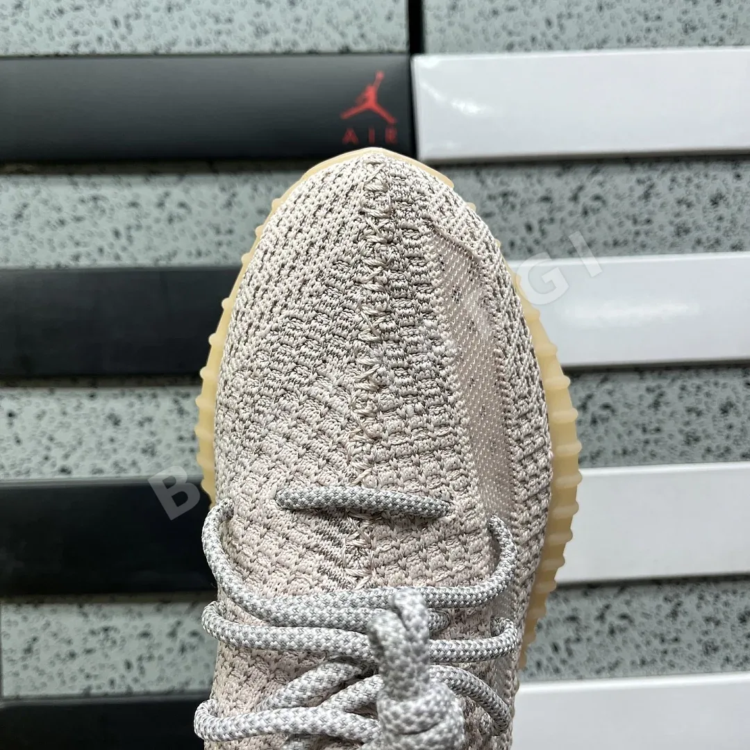 아디다스 [XQ] 이지 부스트 350 V2 FV5666 200764 Adidas Yeezy Boost 350 V2 Synth Reflective 상세 이미지 7