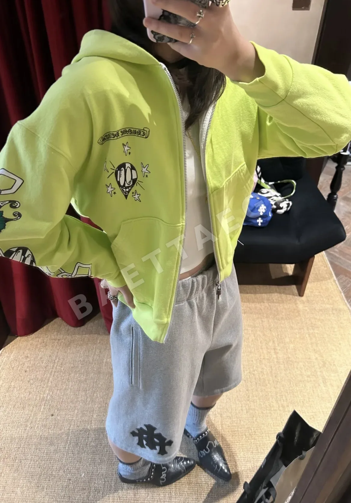 크롬하츠 그레이 블랙 레더 크로스 패턴 남성 반바지 상세 이미지 2