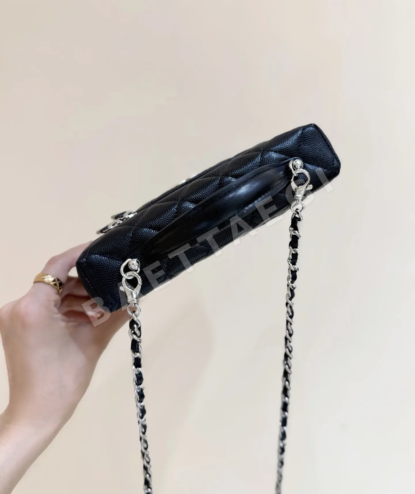샤넬 메테오 하드웨어 런치 박스 가방 AP4854 상세 이미지 7