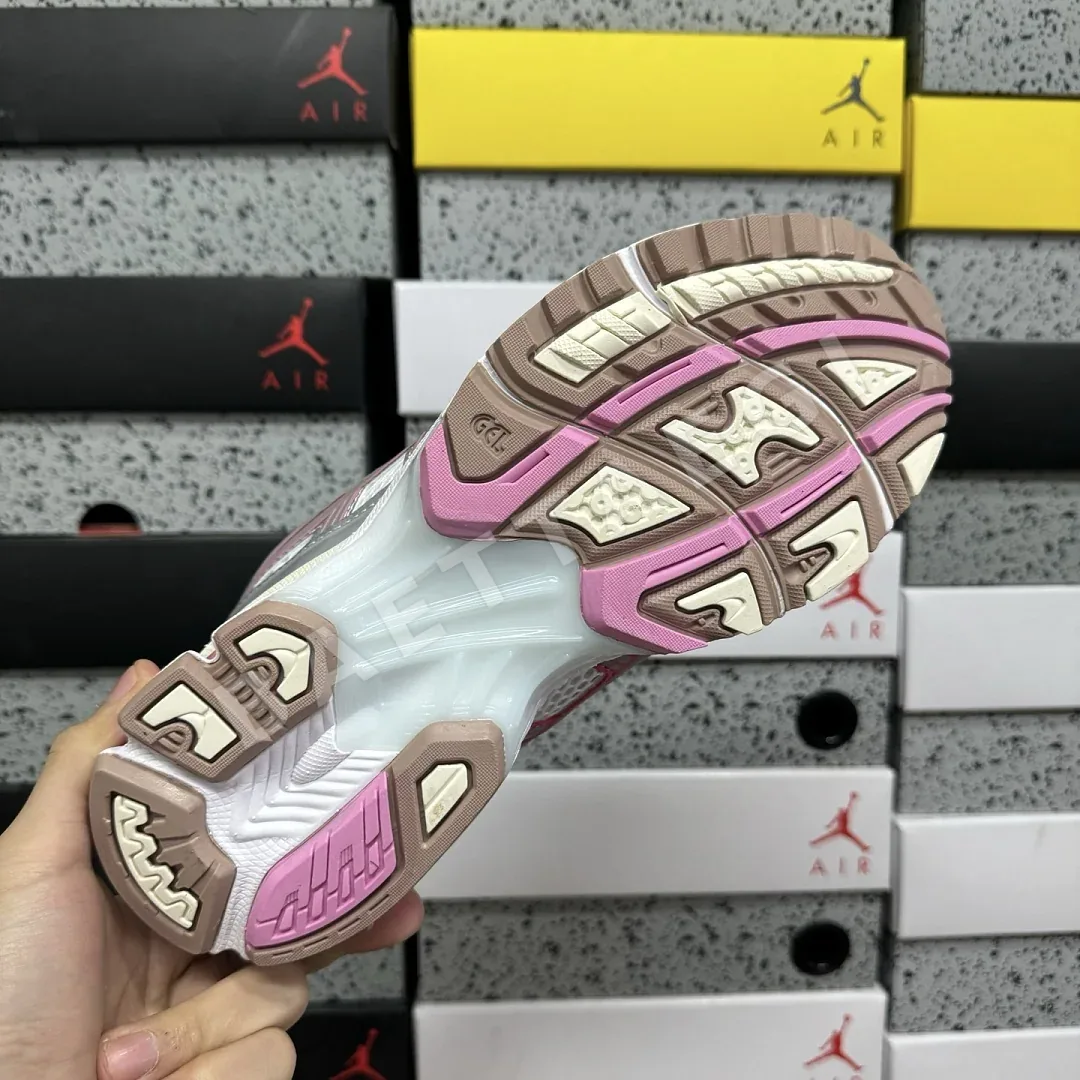 아식스 [LZ] 젤 카야노 14 1023A667-100 200604 Asics Gel-Kayano 14 Unlimited Pack White 상세 이미지 8