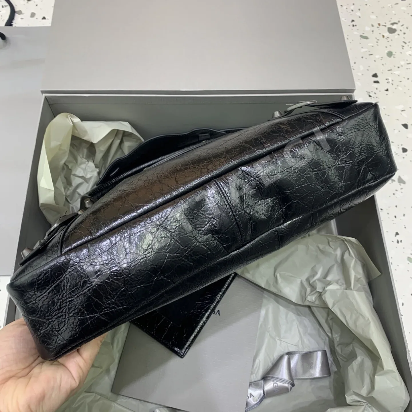 발렌시아가 르 시티 퍼스트 모터사이클 가방 상세 이미지 4