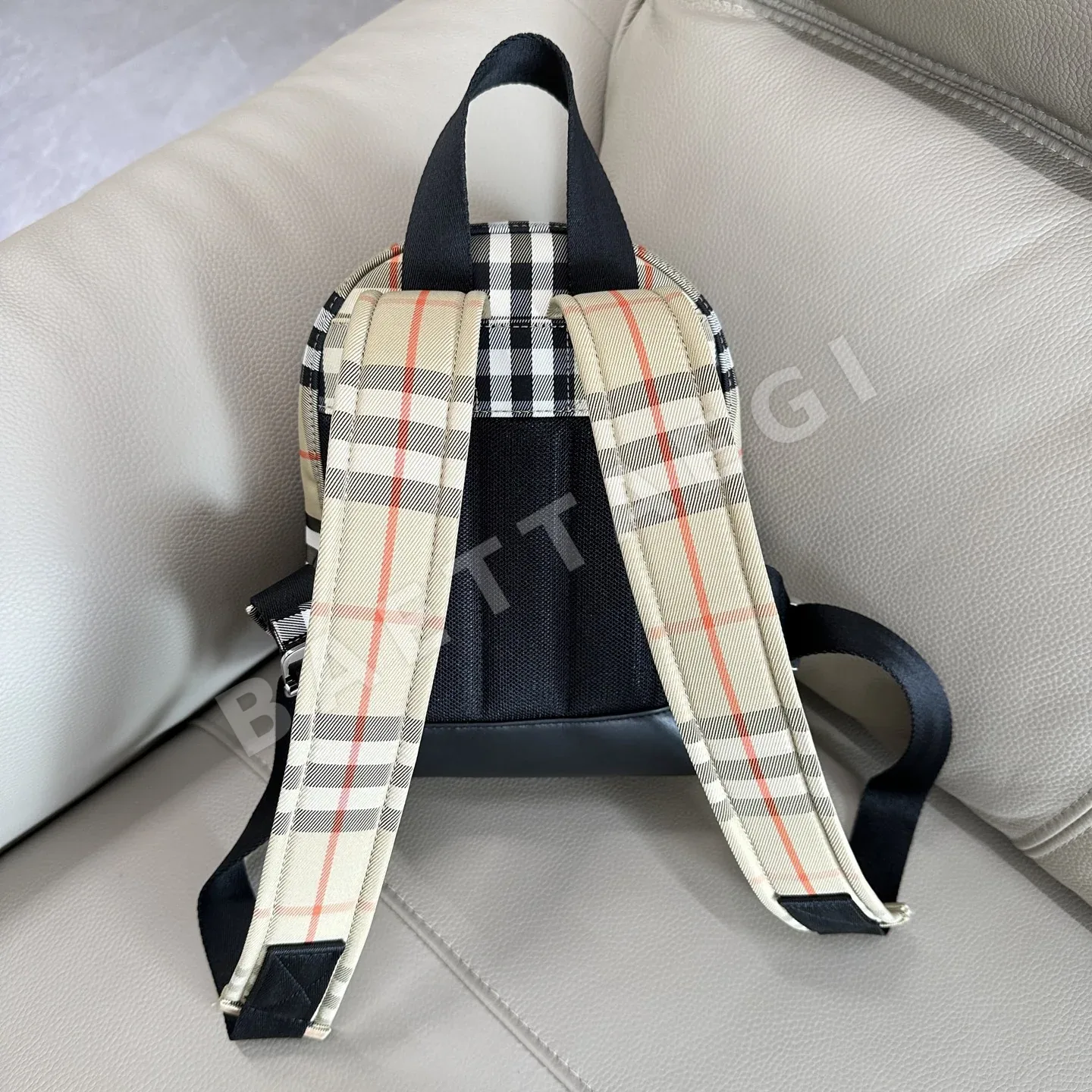 버버리 테디베어 자수 가방 상세 이미지 2