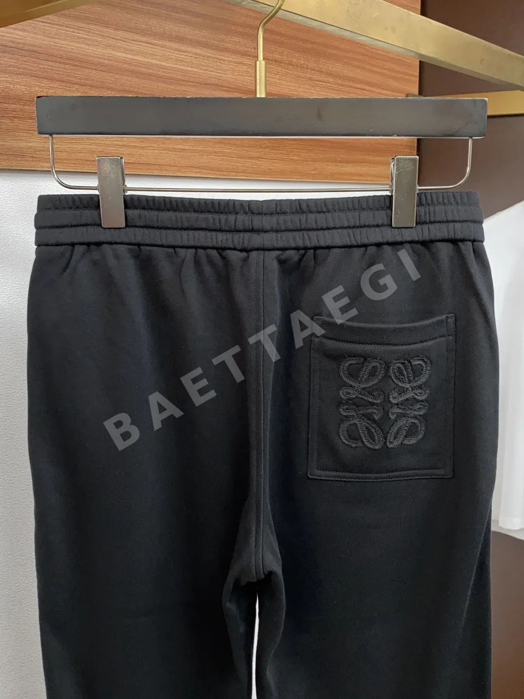 로에베 남성 바지 상세 이미지 9