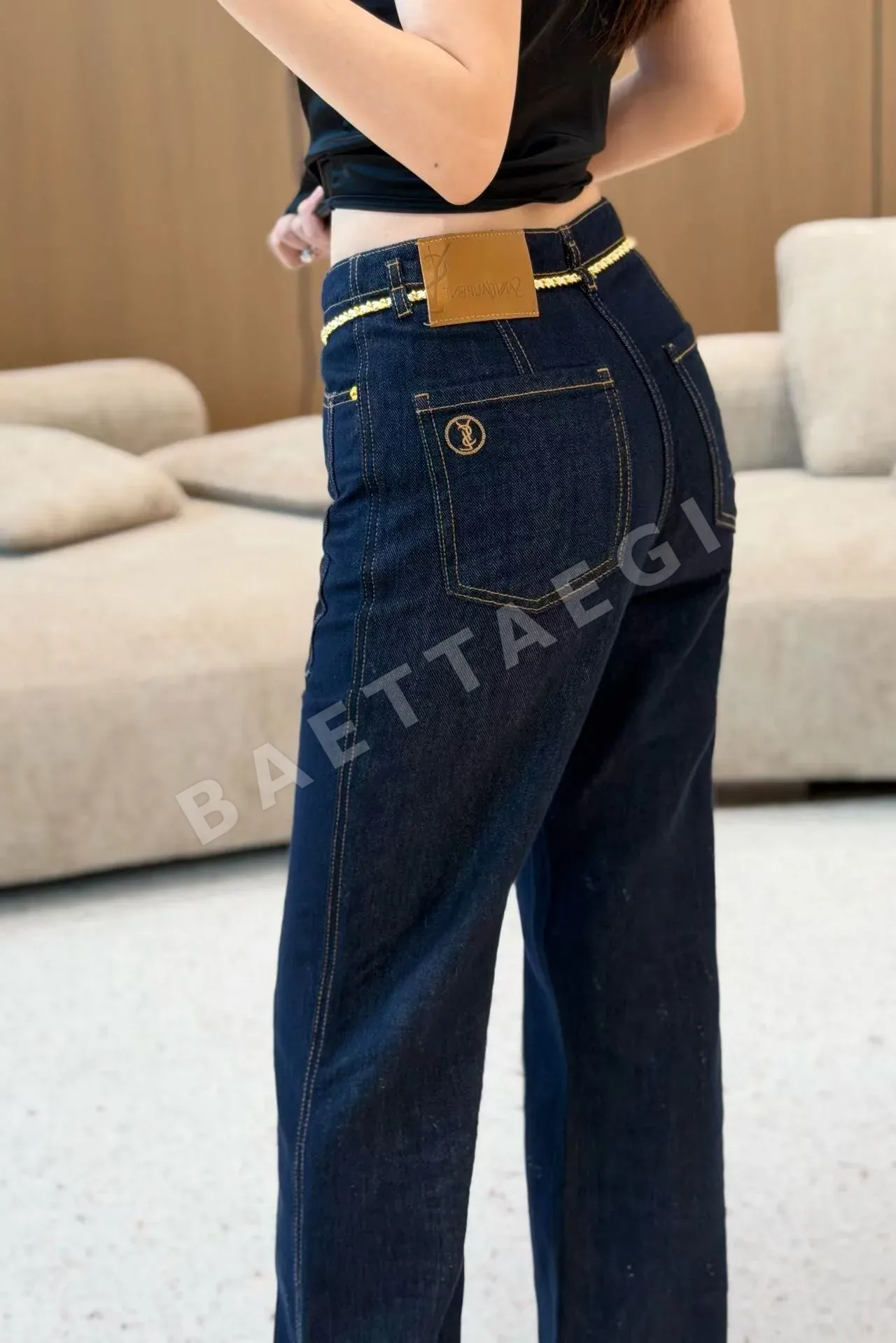 생로랑 플레어 진 바지 상세 이미지 2