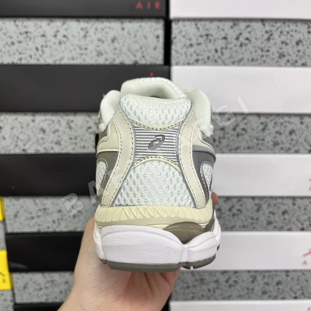 아식스 [M] 젤 NYC 2055 1203A542-250 200499 Asics Gel-NYC 2055 Cream Steel 상세 이미지 3