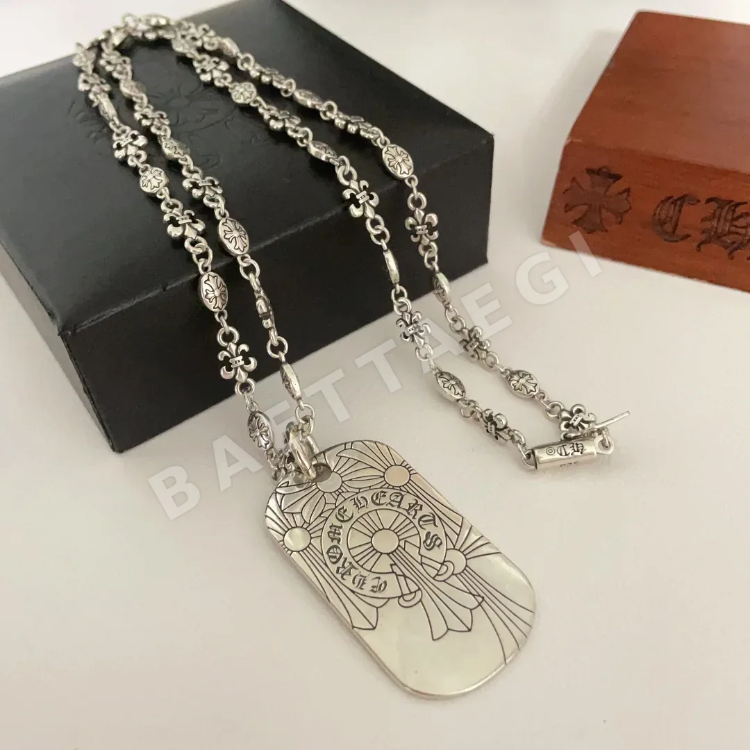 크롬하츠 레트로 레터 태그 목걸이 상세 이미지 9
