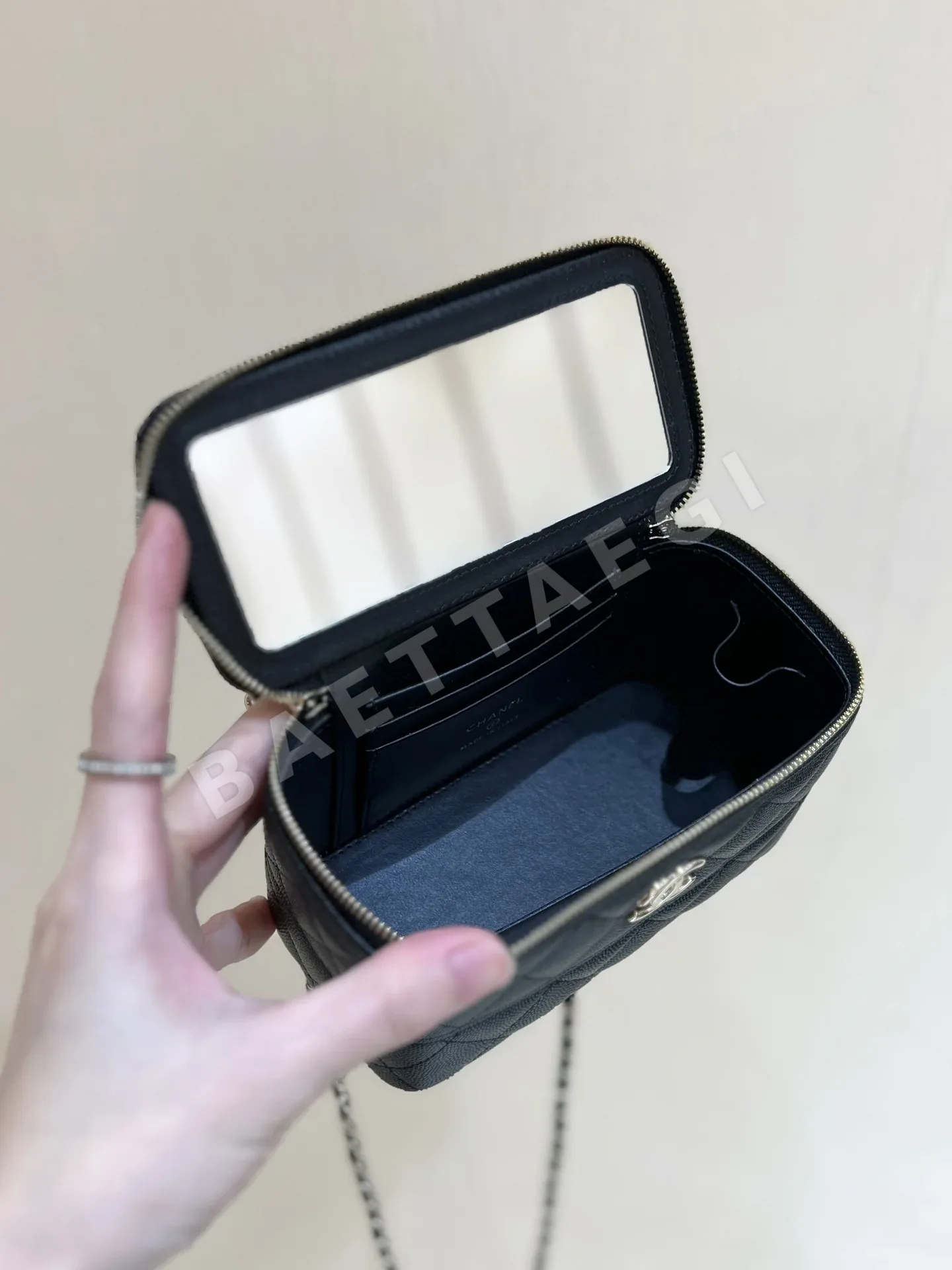 샤넬 25C 롱 박스 백 가방 AP4404 상세 이미지 9