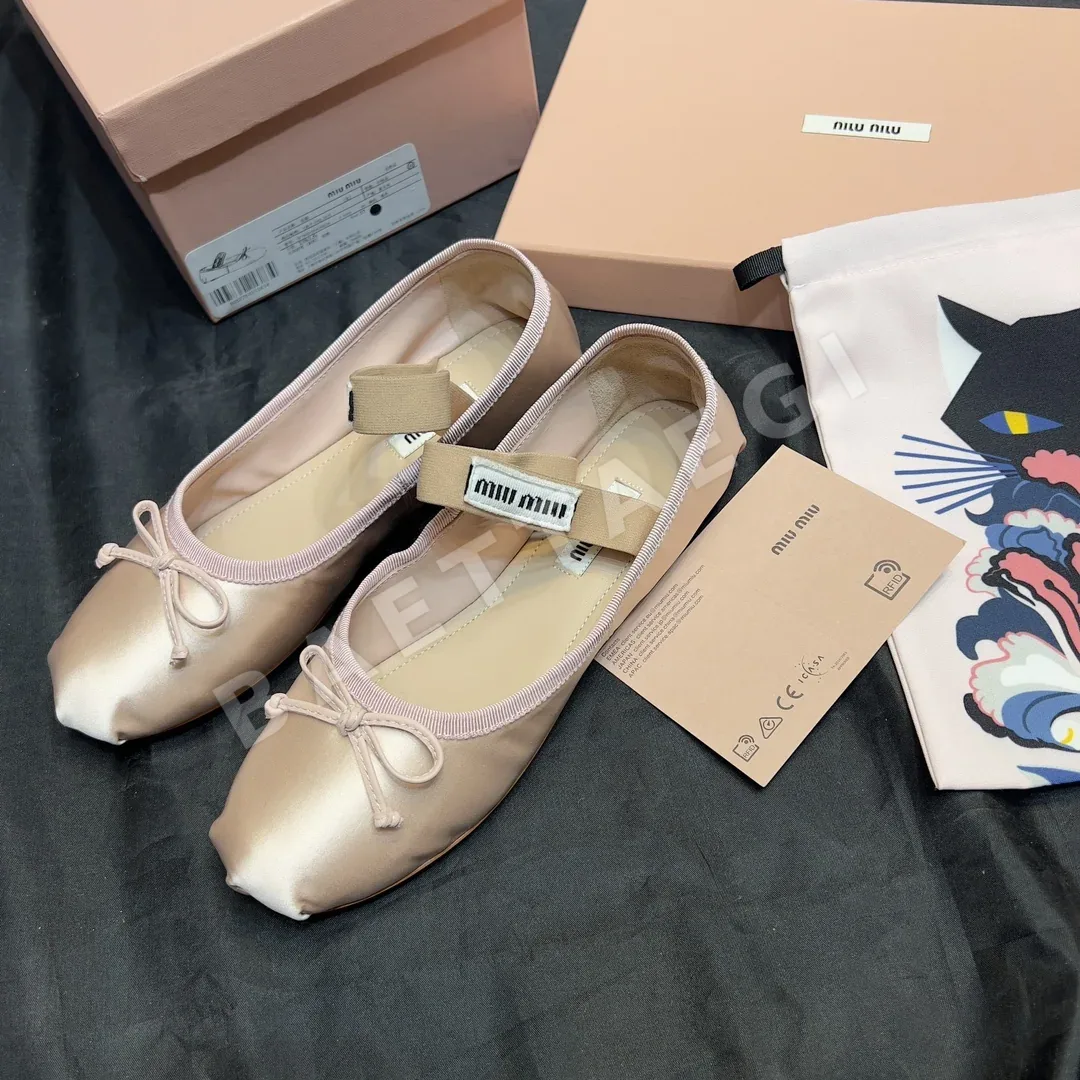 미우미우 실크 배색 발레 슈즈 신발 94785