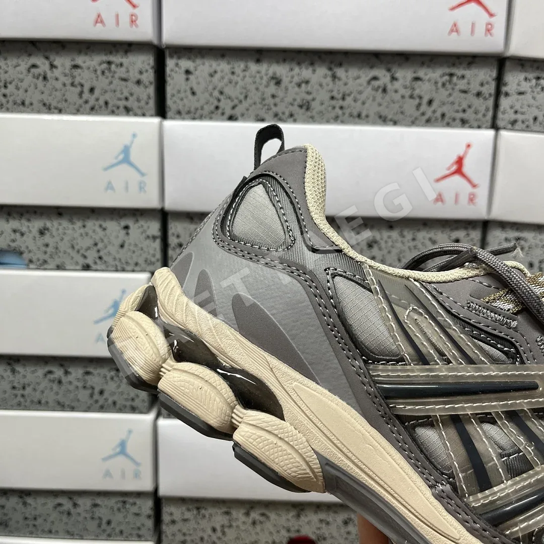 아식스 [GX] 젤 NYC 유틸리티 1203A558-020 200537 Asics Gel-NYC Utility Steeple Grey 상세 이미지 4