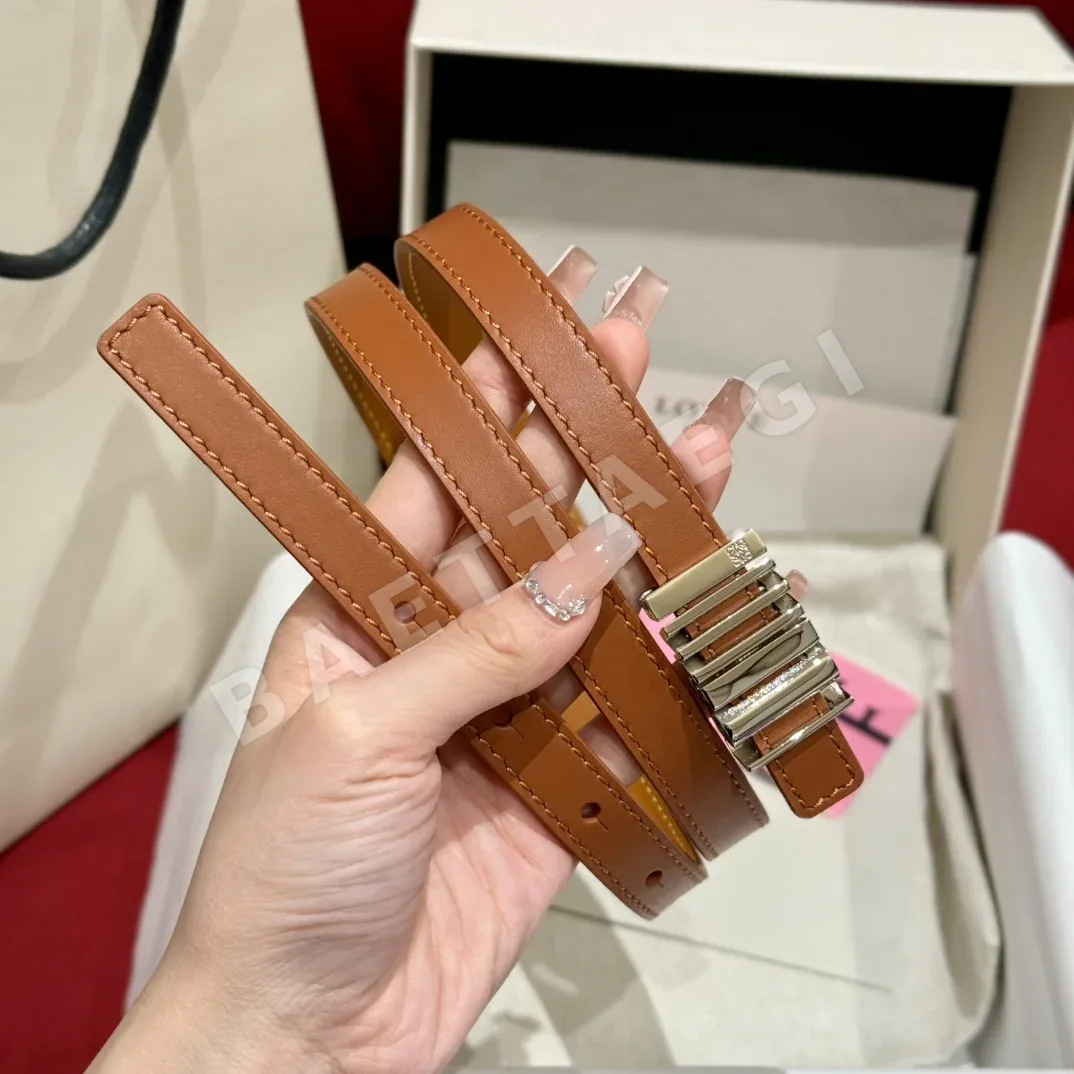 로에베 기하학 무늬 소가죽 여성 벨트 상세 이미지 2
