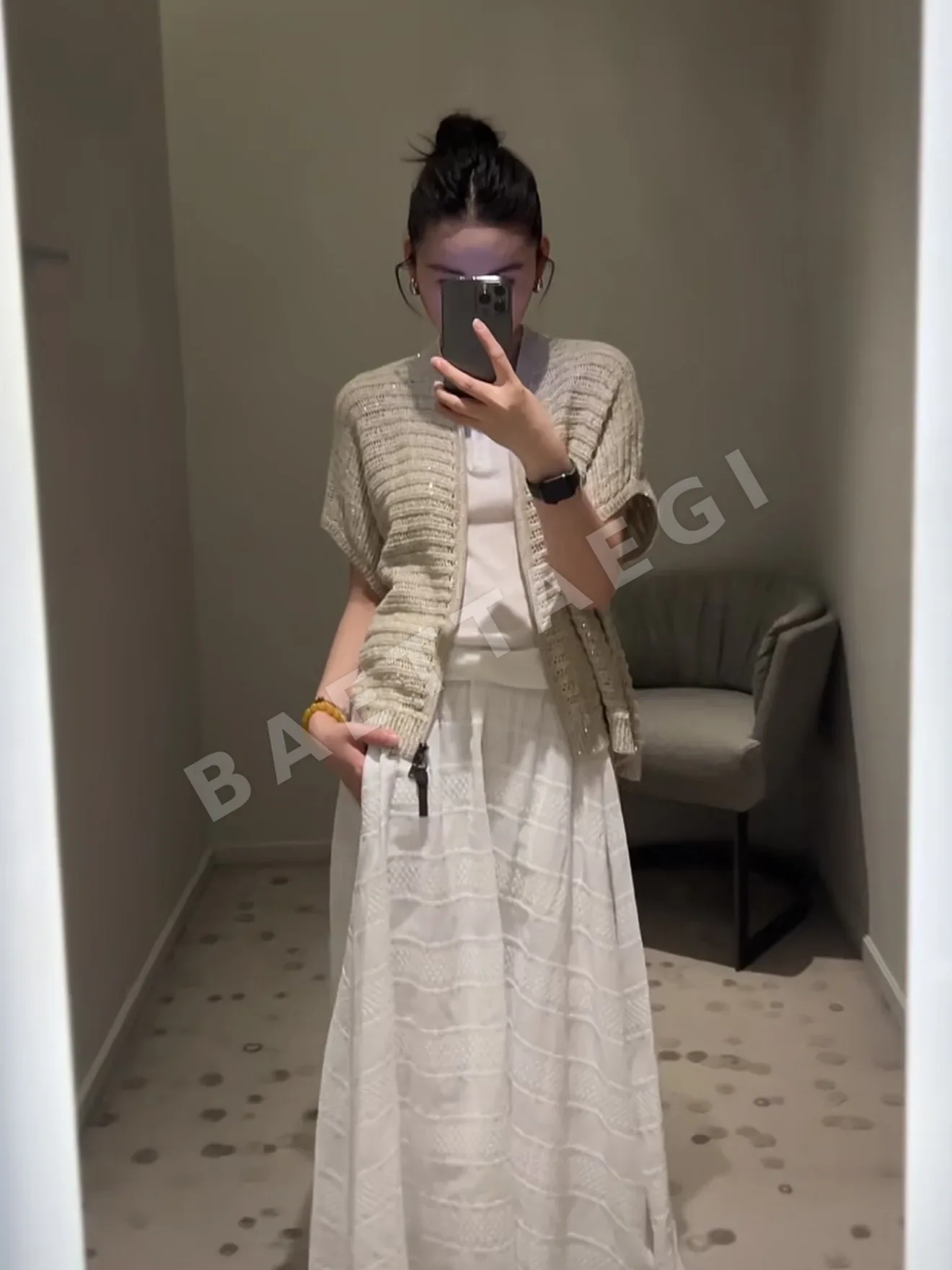 브루넬로쿠치넬리 스팽글 장식 더블 지퍼 가디건 117721
