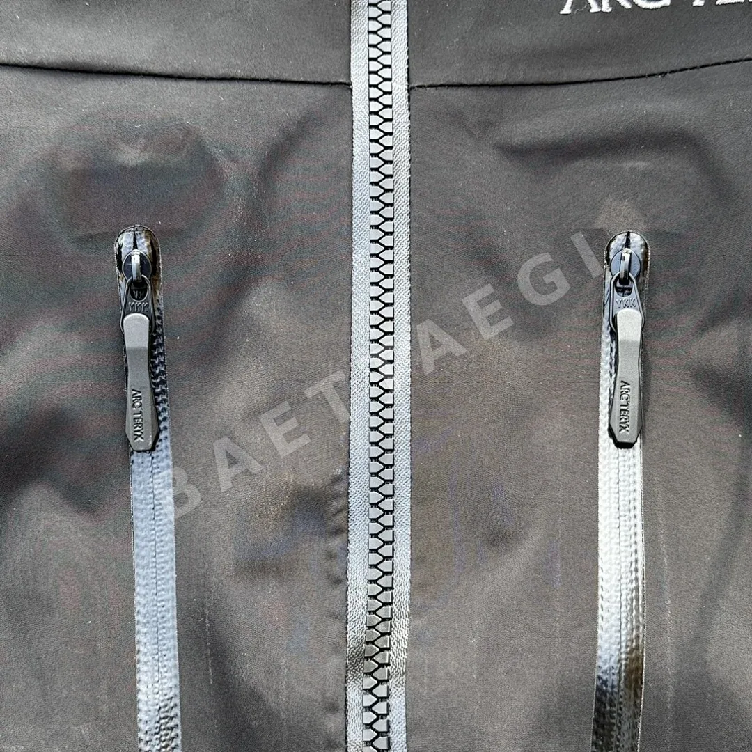 아크테릭스 [TZ] 알파 SV 자켓 6세대 블랙 웨일 200135 Arc'teryx Alpha SV Jacket 6 Black Whale 상세 이미지 3
