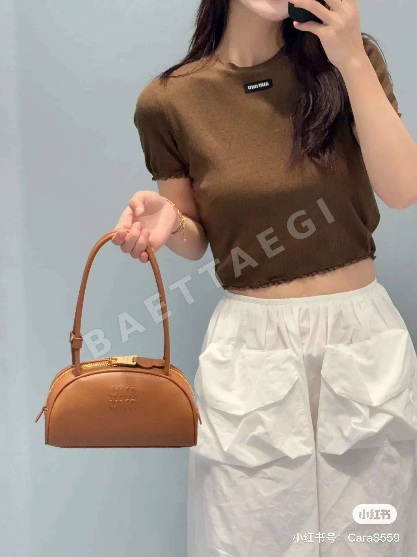 미우미우 레이스 트림 반팔 크루넥 티셔츠 52358