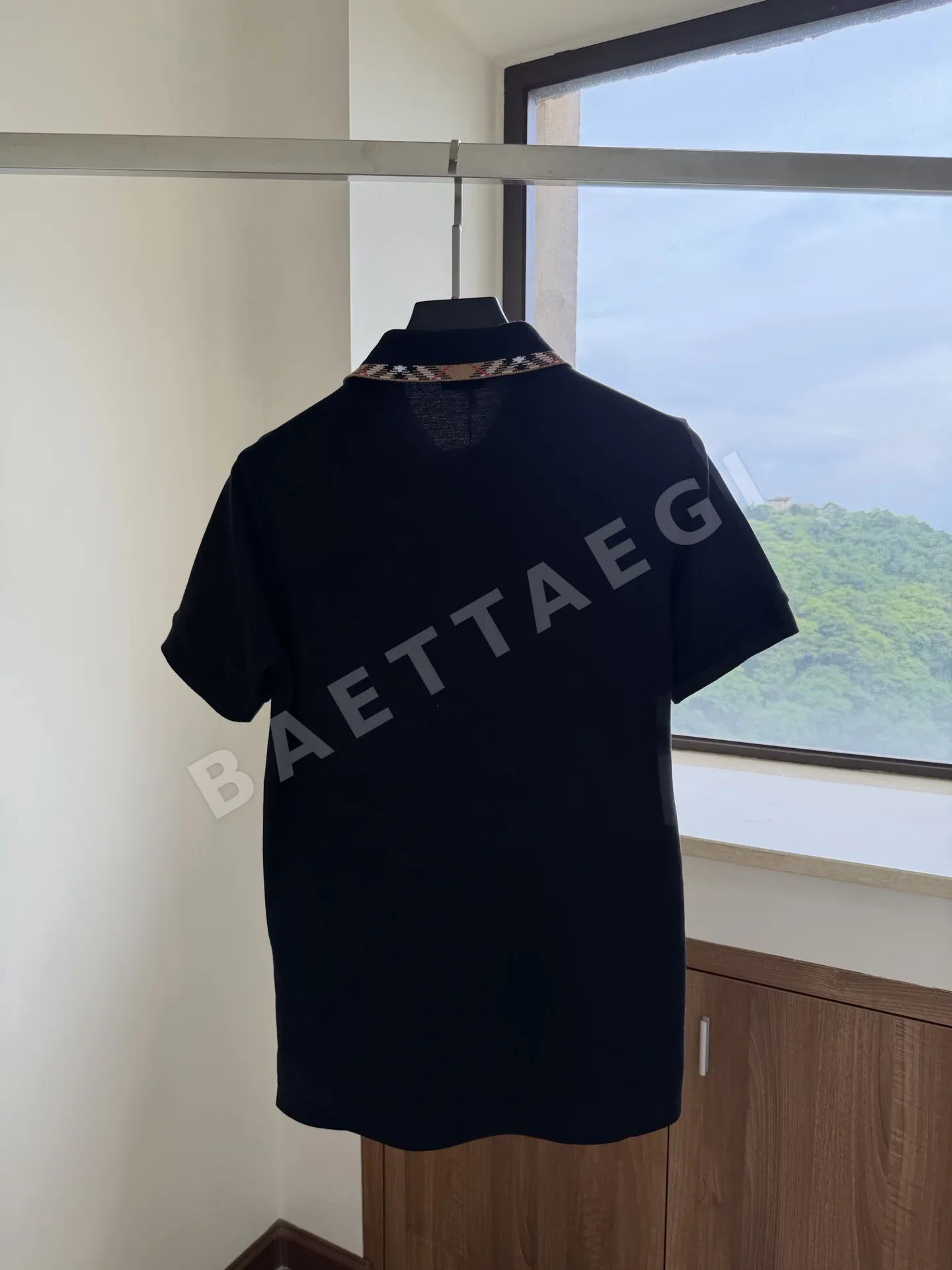 버버리 클래식 체크 카라 반팔 티셔츠 상세 이미지 9