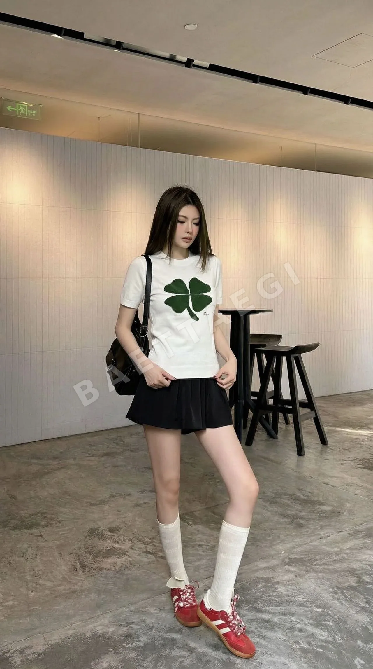디올 네잎클로버 울 니트 반팔 탑 상세 이미지 6