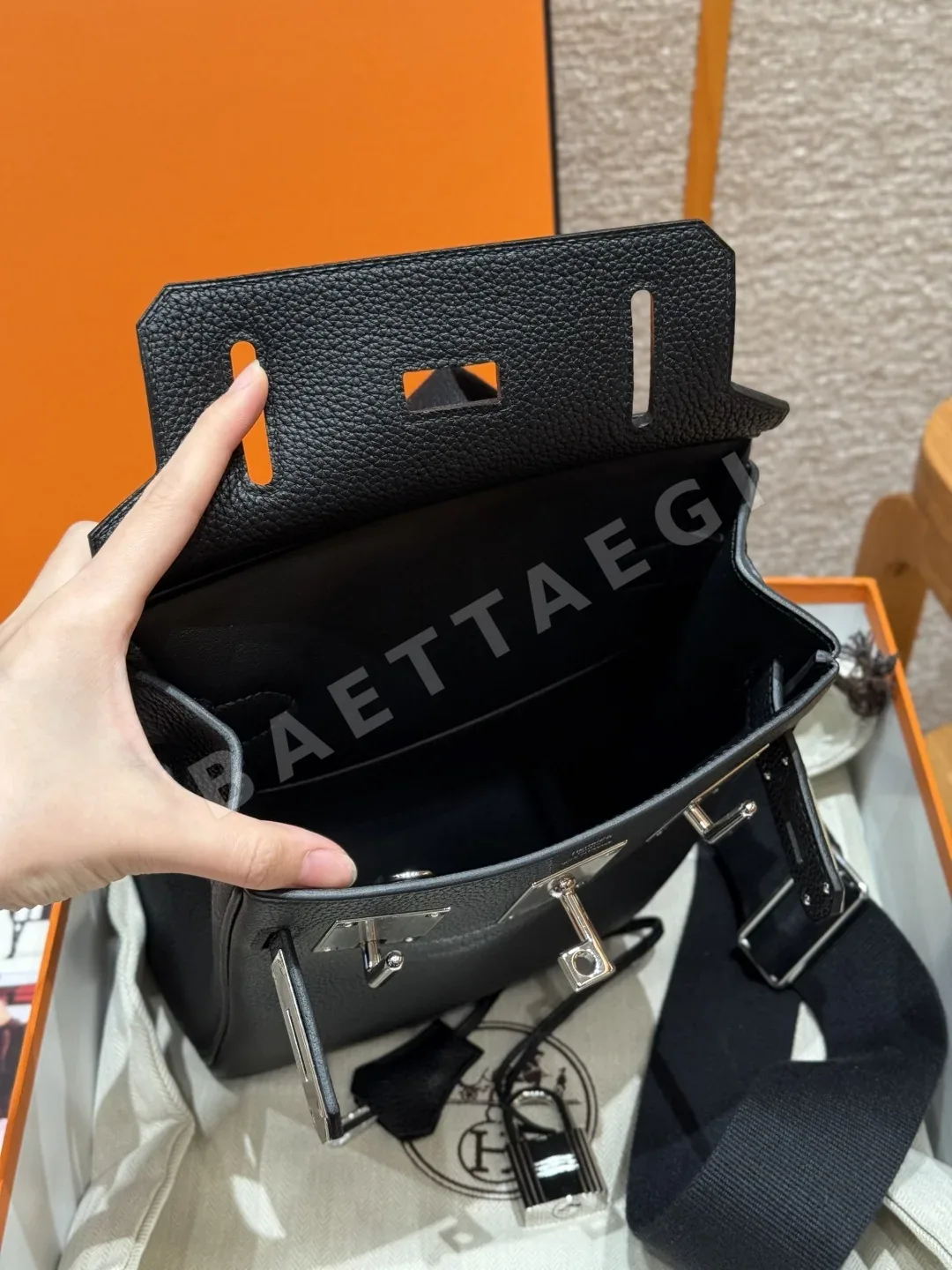 에르메스 핵 아 도 토고 가죽 백팩 상세 이미지 6