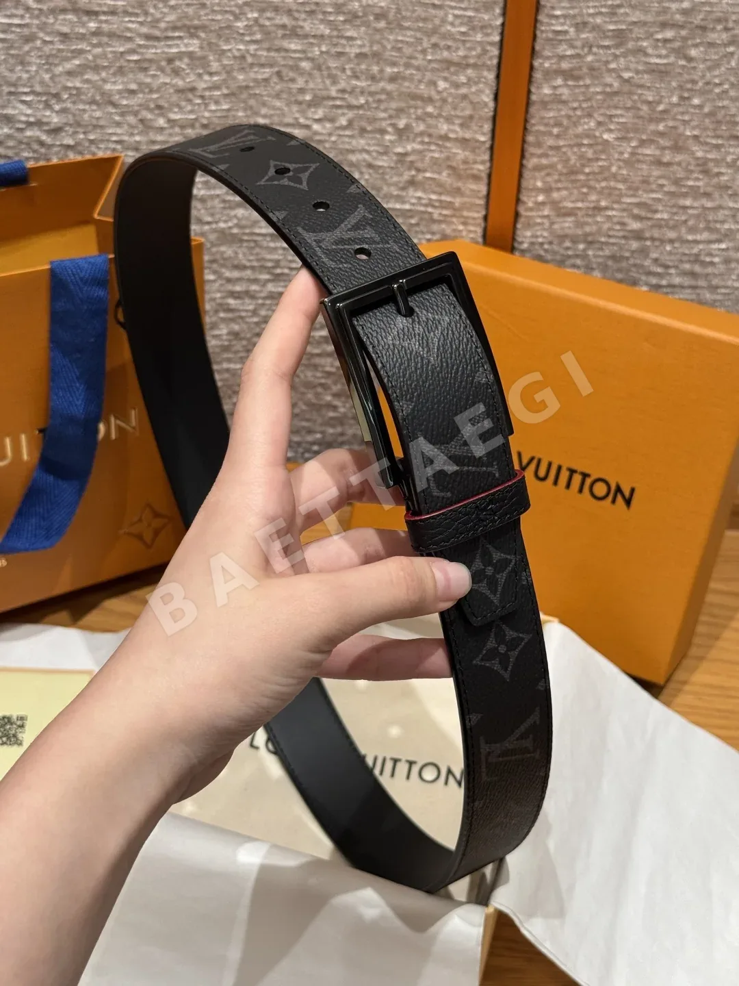 루이비통 모노그램 코팅 캔버스 남성용 벨트 상세 이미지 4