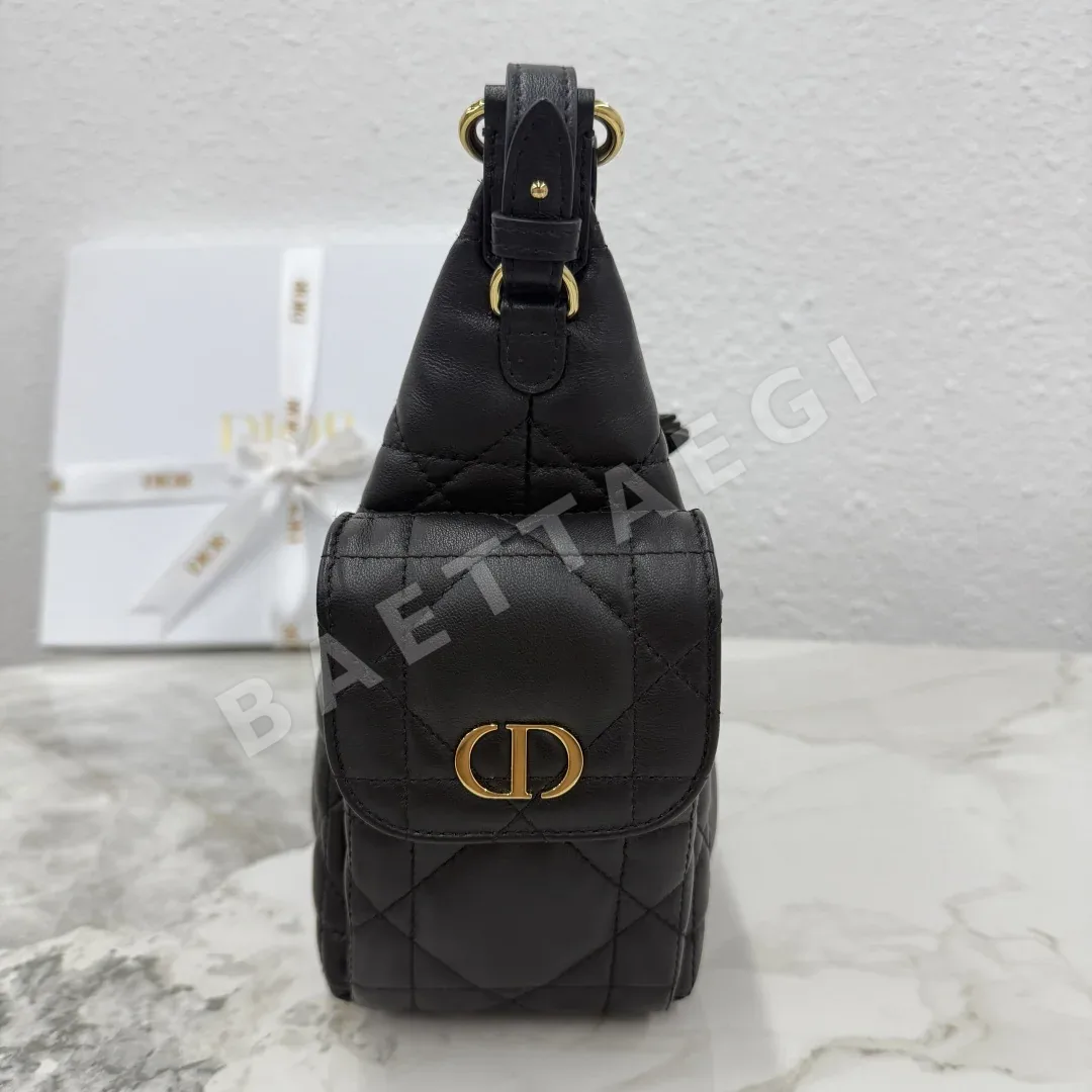 디올 D-드림 램스킨 메신저백 상세 이미지 5