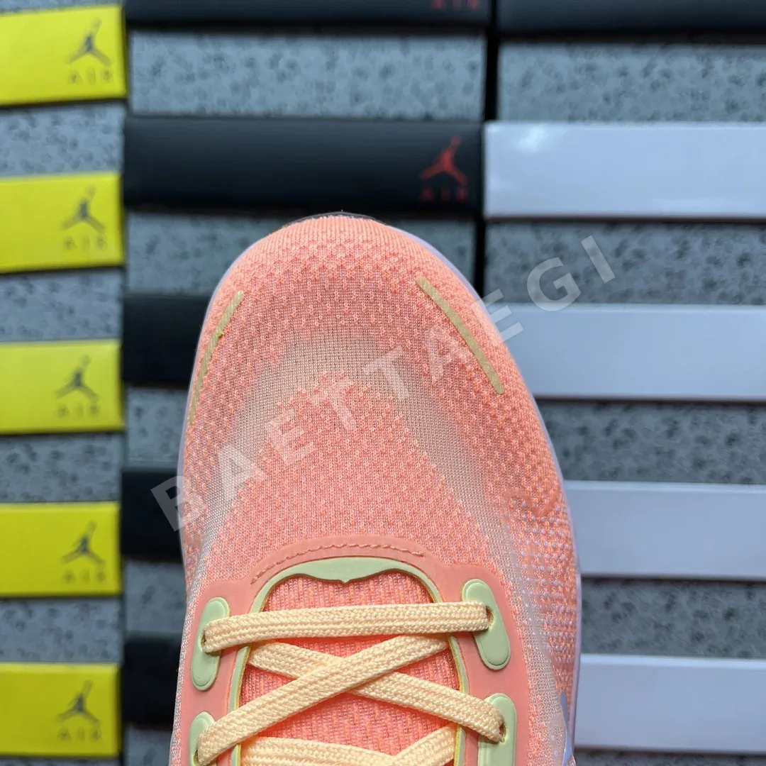 나이키 [CG] 보메로 프리미엄 HM5973-801 201992 Nike Vomero Premium Tangerine Tint Pink Foam 상세 이미지 2